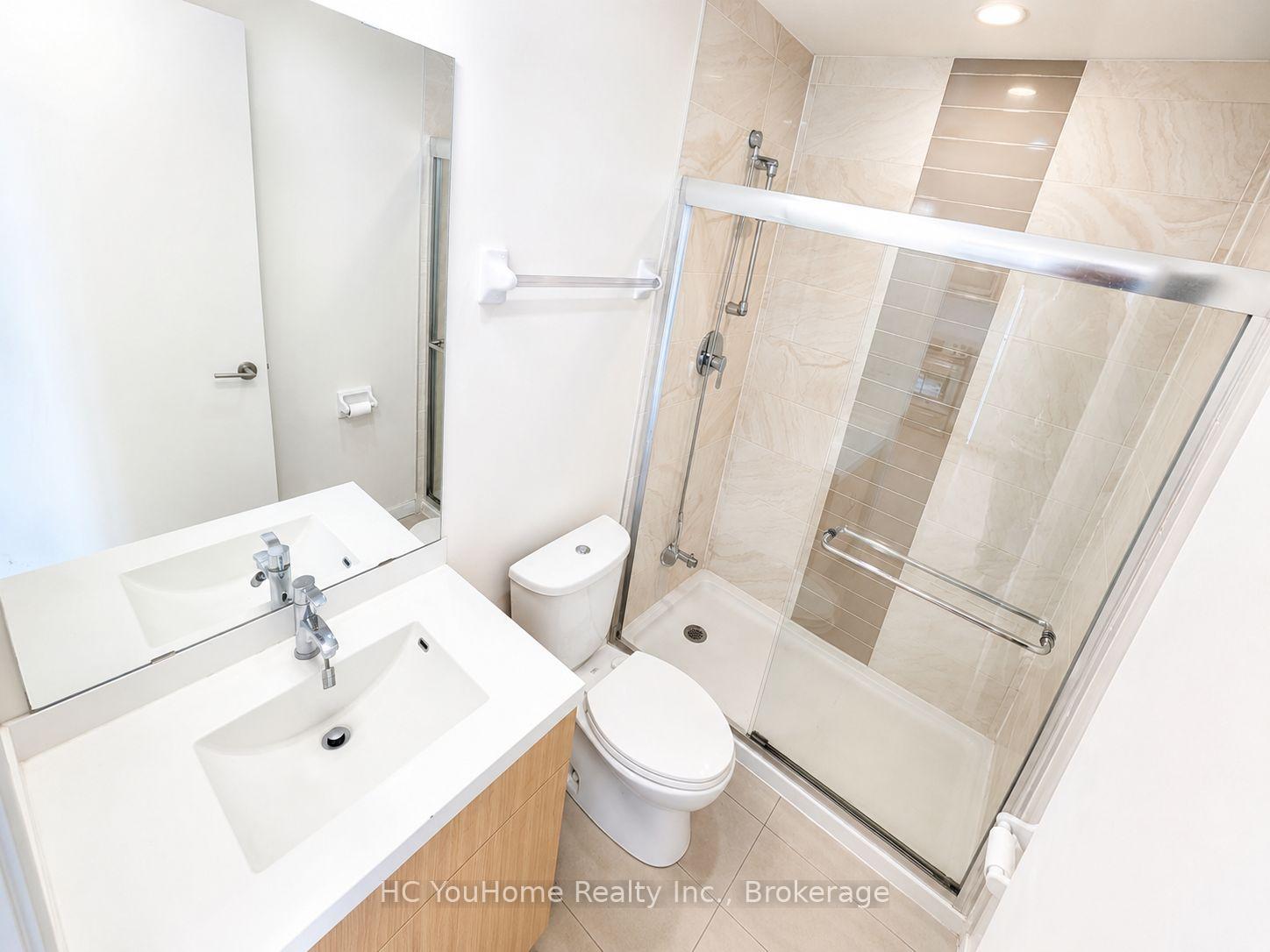 Photo 9 of Unit 526, 540 Bur Oak Avenue, Markham, Berczy — HOMEH