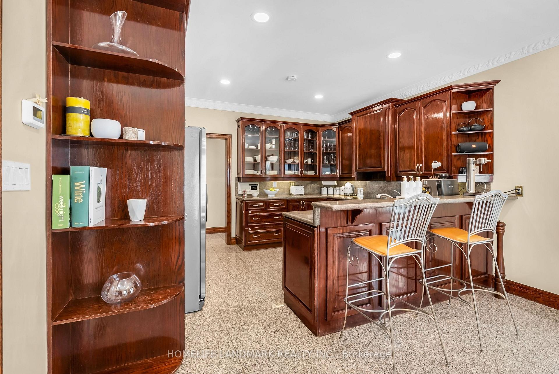 Photo 16 of 193 Codsell Avenue, North York, Bathurst Manor — HOMEH