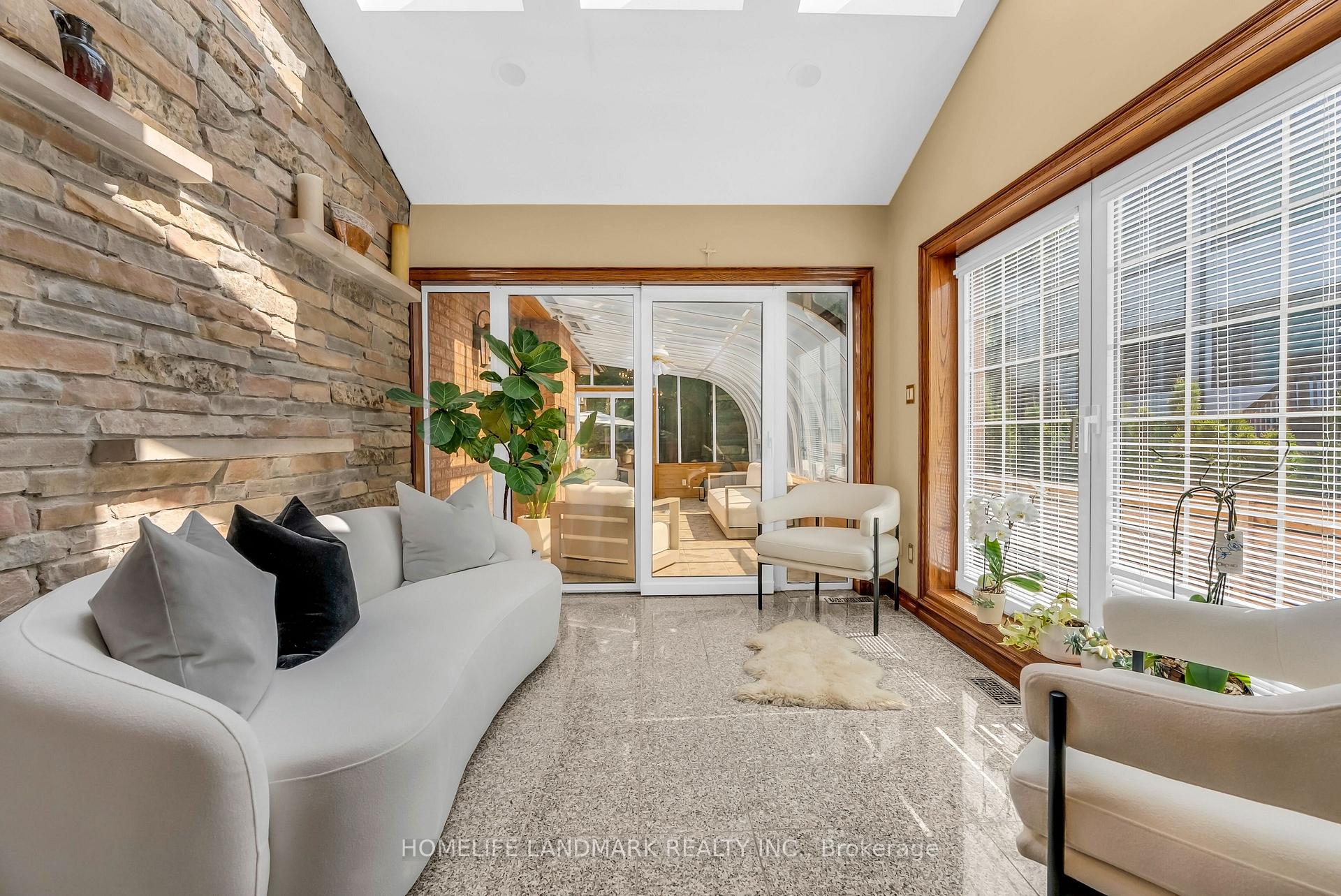 Photo 24 of 193 Codsell Avenue, North York, Bathurst Manor — HOMEH
