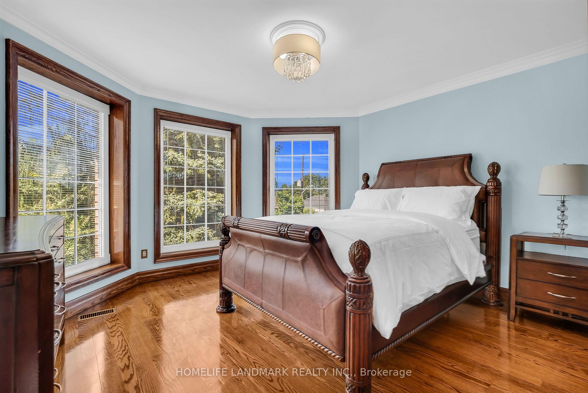 Photo 33 of 193 Codsell Avenue, North York, Bathurst Manor — HOMEH