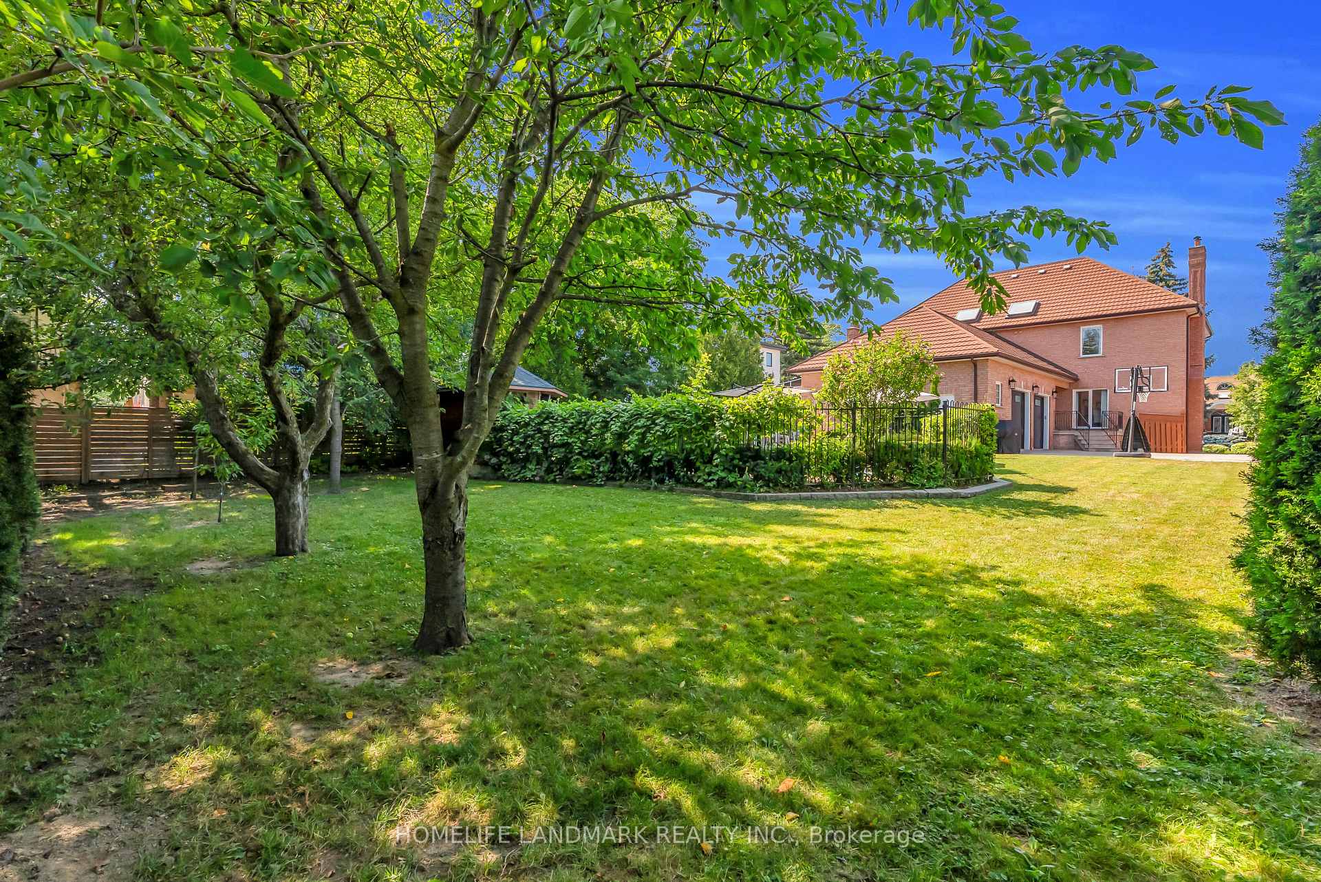 Photo 48 of 193 Codsell Avenue, North York, Bathurst Manor — HOMEH