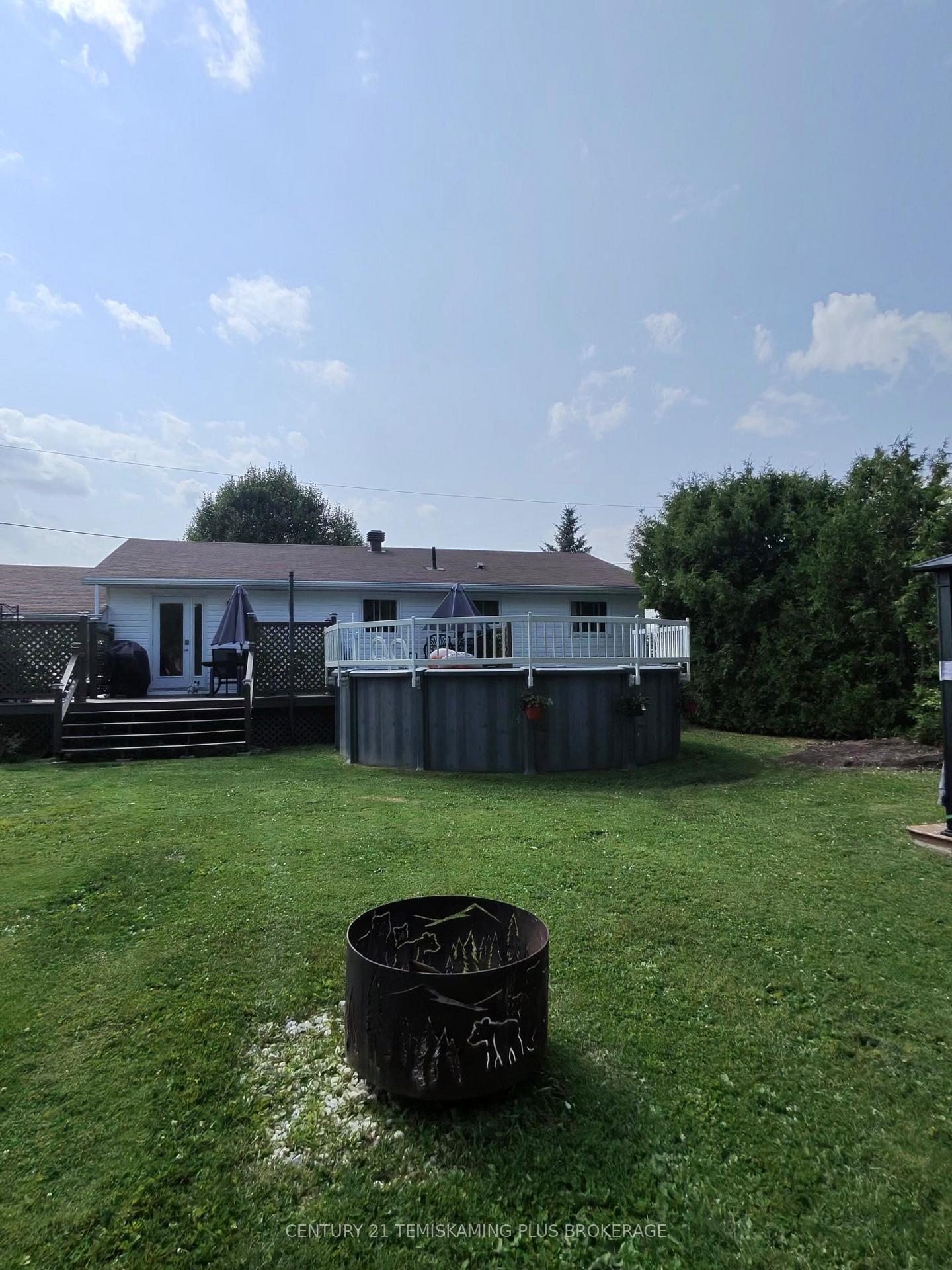 Photo 3 of 238 Rondeau Road, Temiskaming Shores, New Liskeard — HOMEH