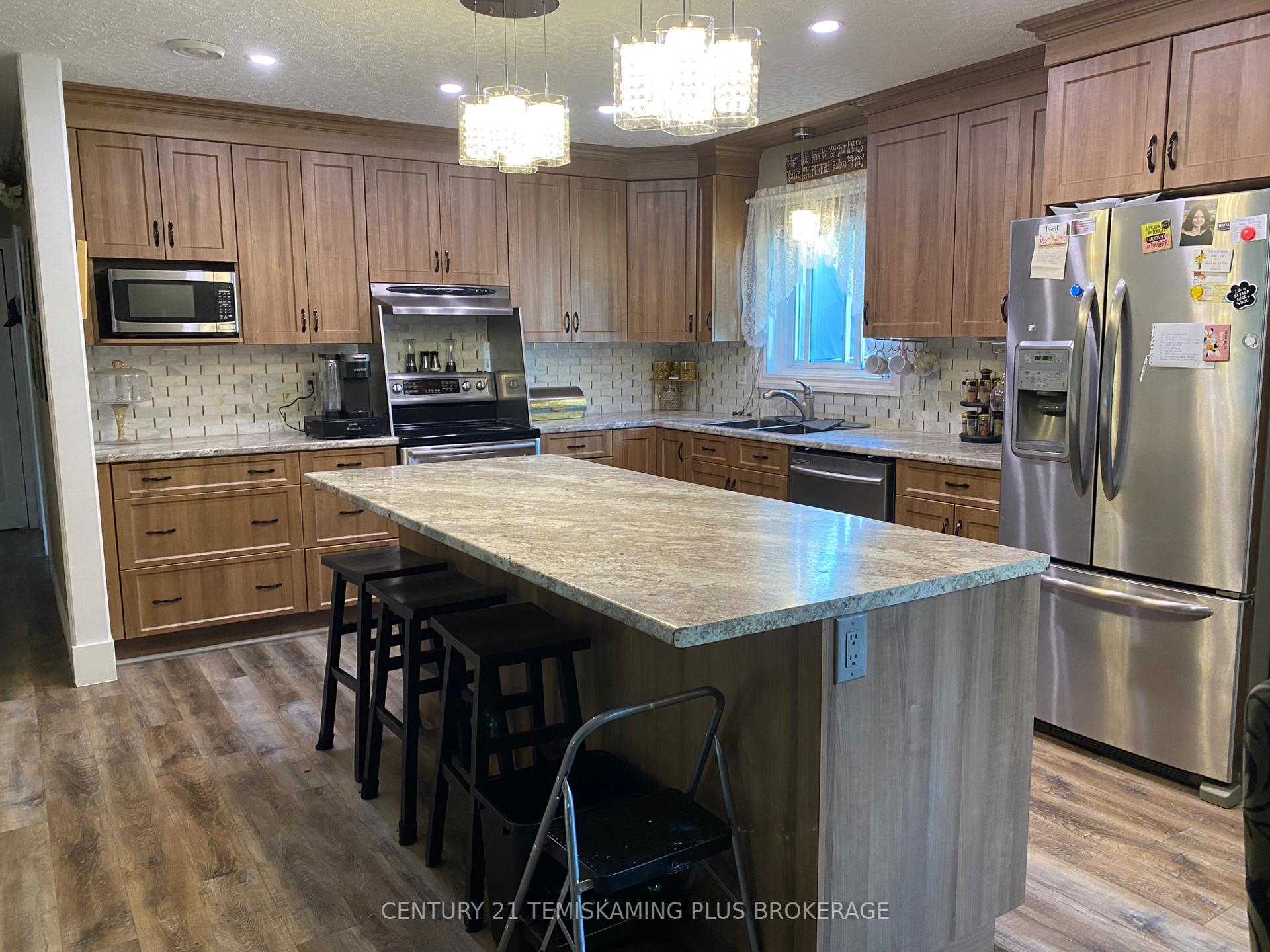 Photo 6 of 238 Rondeau Road, Temiskaming Shores, New Liskeard — HOMEH