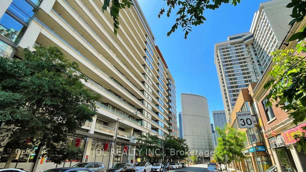 Front of Unit 1037, 111 Elizabeth Street