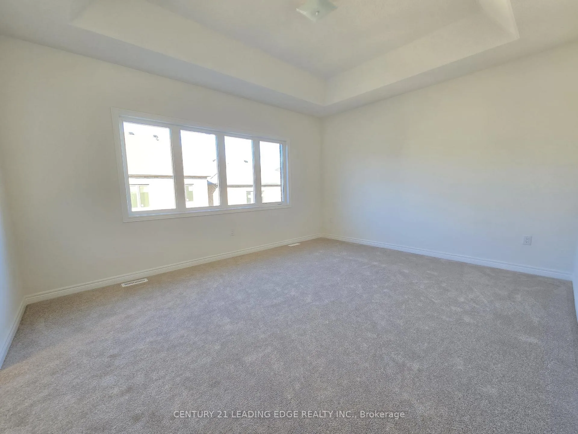 Photo 13 of 1826 Irish Moss Square, Pickering, Rural Pickering — HOMEH