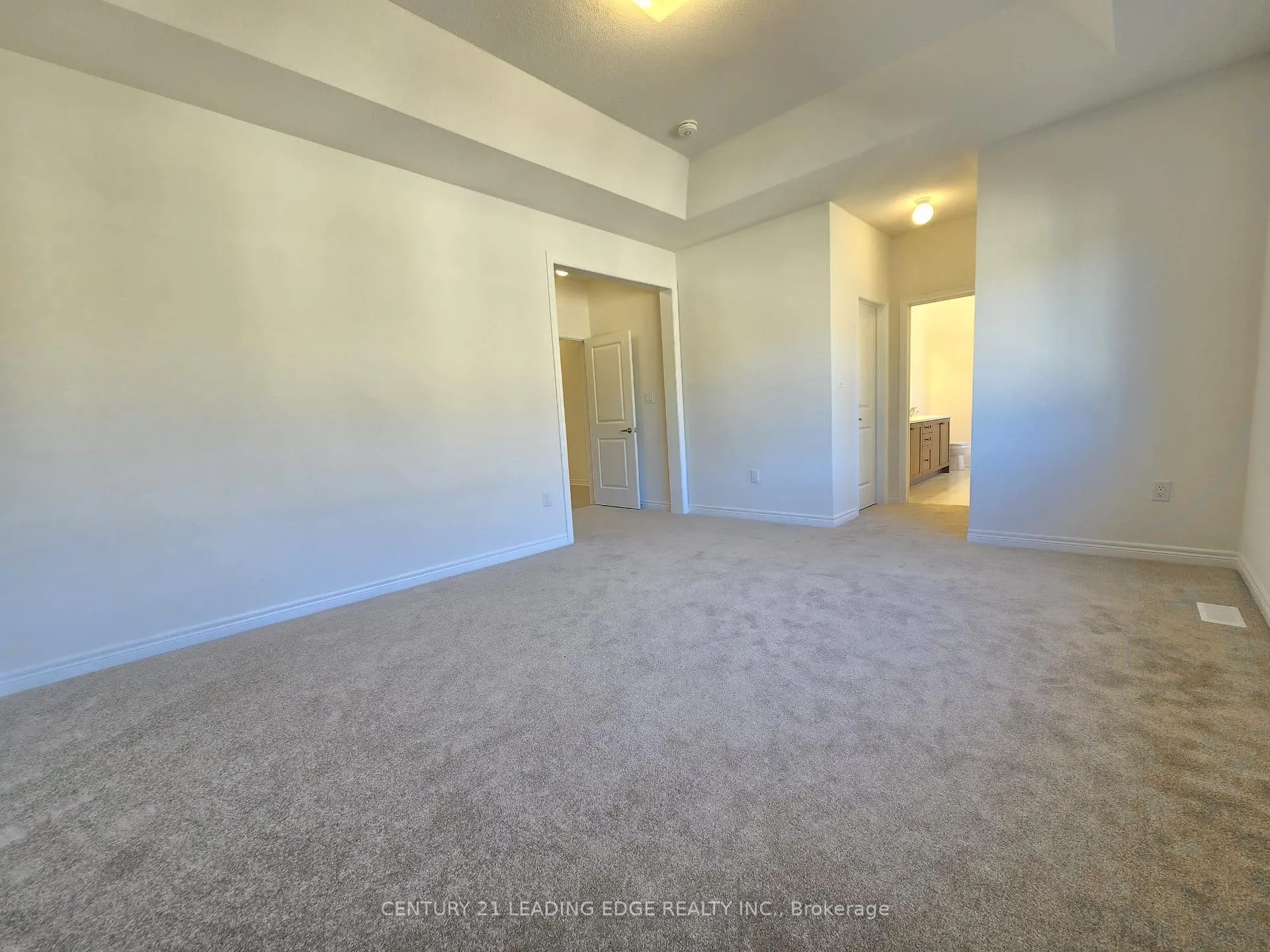 Photo 15 of 1826 Irish Moss Square, Pickering, Rural Pickering — HOMEH