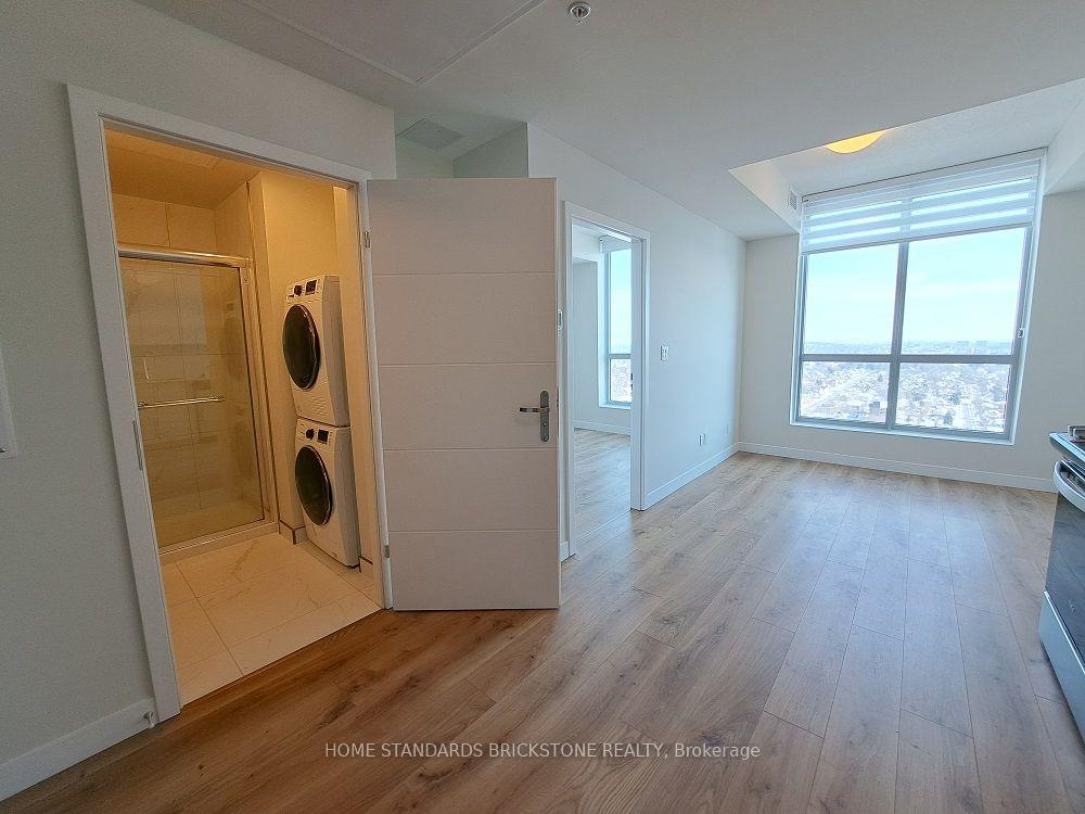 Photo 3 of Unit 2201, 60 Frederick Street, Kitchener, Civic Centre — HOMEH