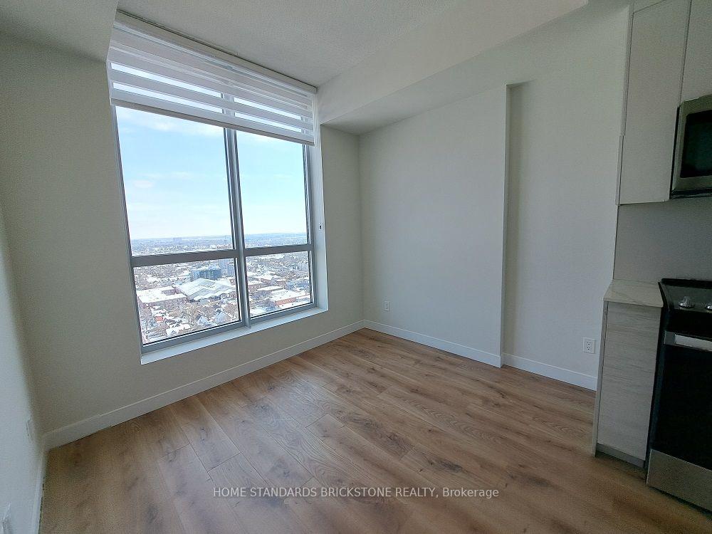 Photo 5 of Unit 2201, 60 Frederick Street, Kitchener, Civic Centre — HOMEH