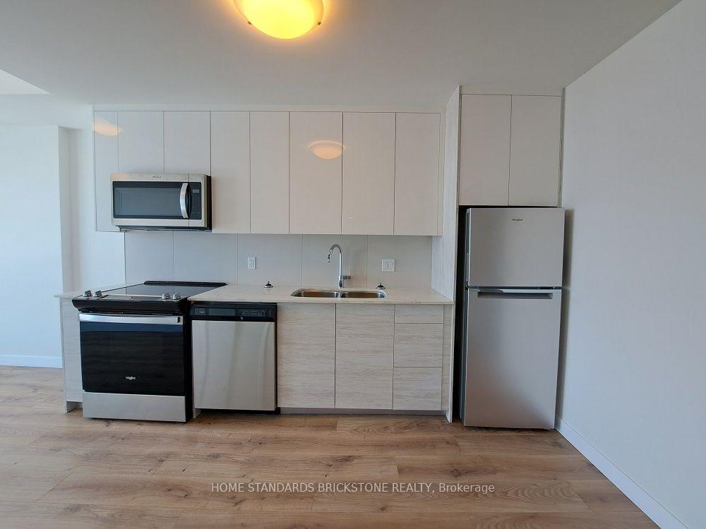 Photo 6 of Unit 2201, 60 Frederick Street, Kitchener, Civic Centre — HOMEH
