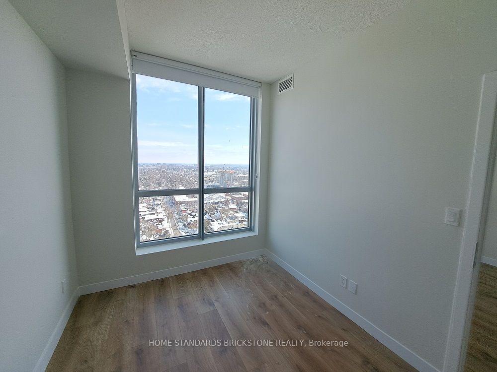 Photo 7 of Unit 2201, 60 Frederick Street, Kitchener, Civic Centre — HOMEH