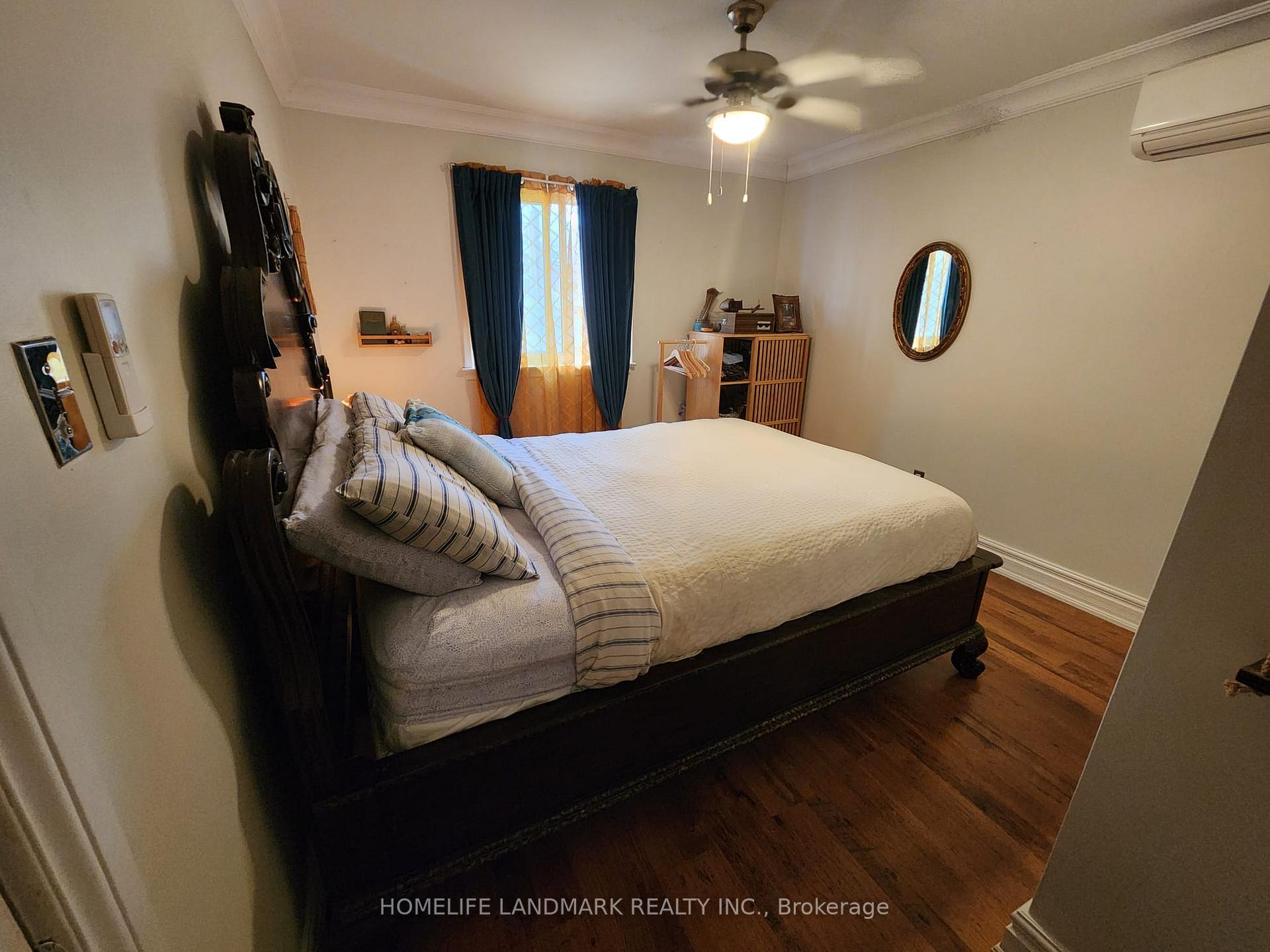 Photo 8 of Unit Upper, 213 Kenilworth Avenue, Toronto, The Beaches — HOMEH