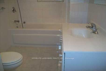 Photo 13 of Unit Upper, 213 Kenilworth Avenue, Toronto, The Beaches — HOMEH