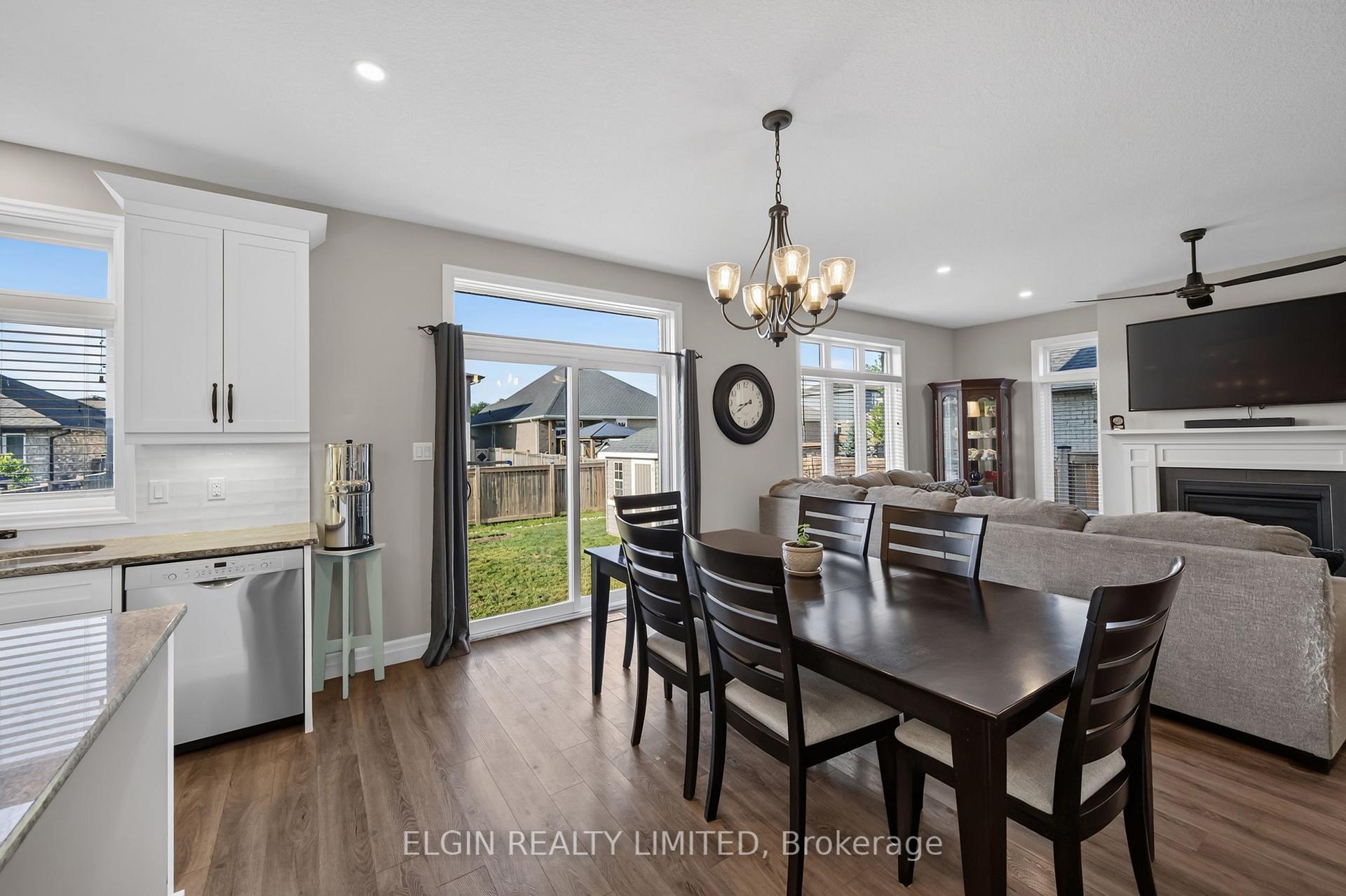 Photo 15 of 14 Muirfield Drive, St. Thomas — HOMEH