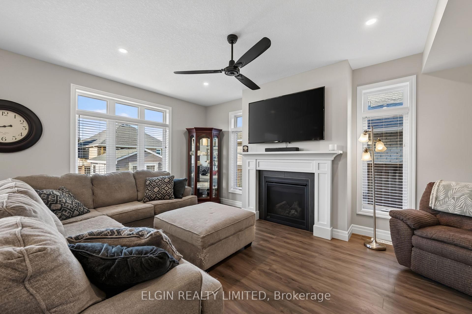 Photo 16 of 14 Muirfield Drive, St. Thomas — HOMEH