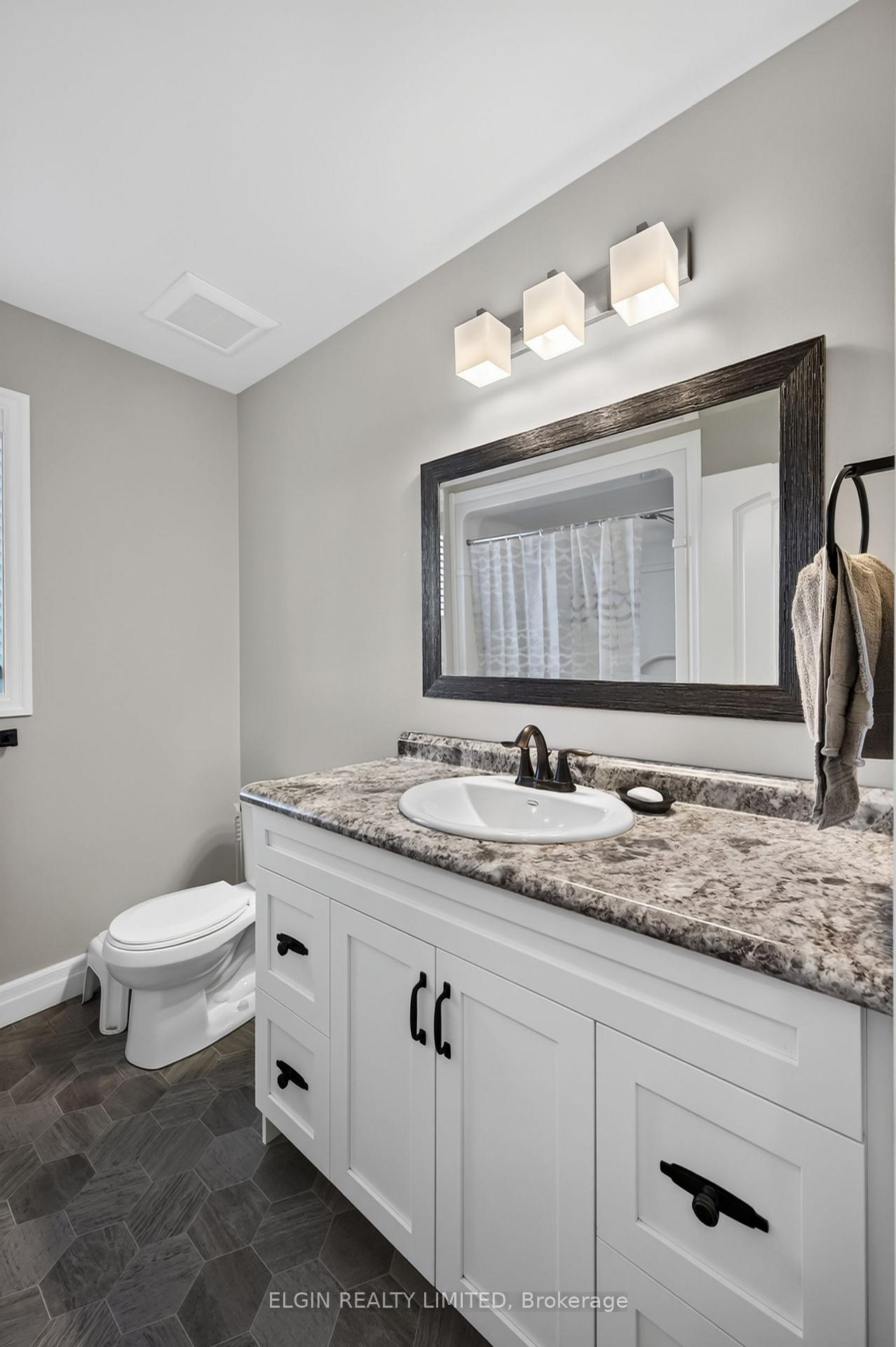 Photo 31 of 14 Muirfield Drive, St. Thomas — HOMEH