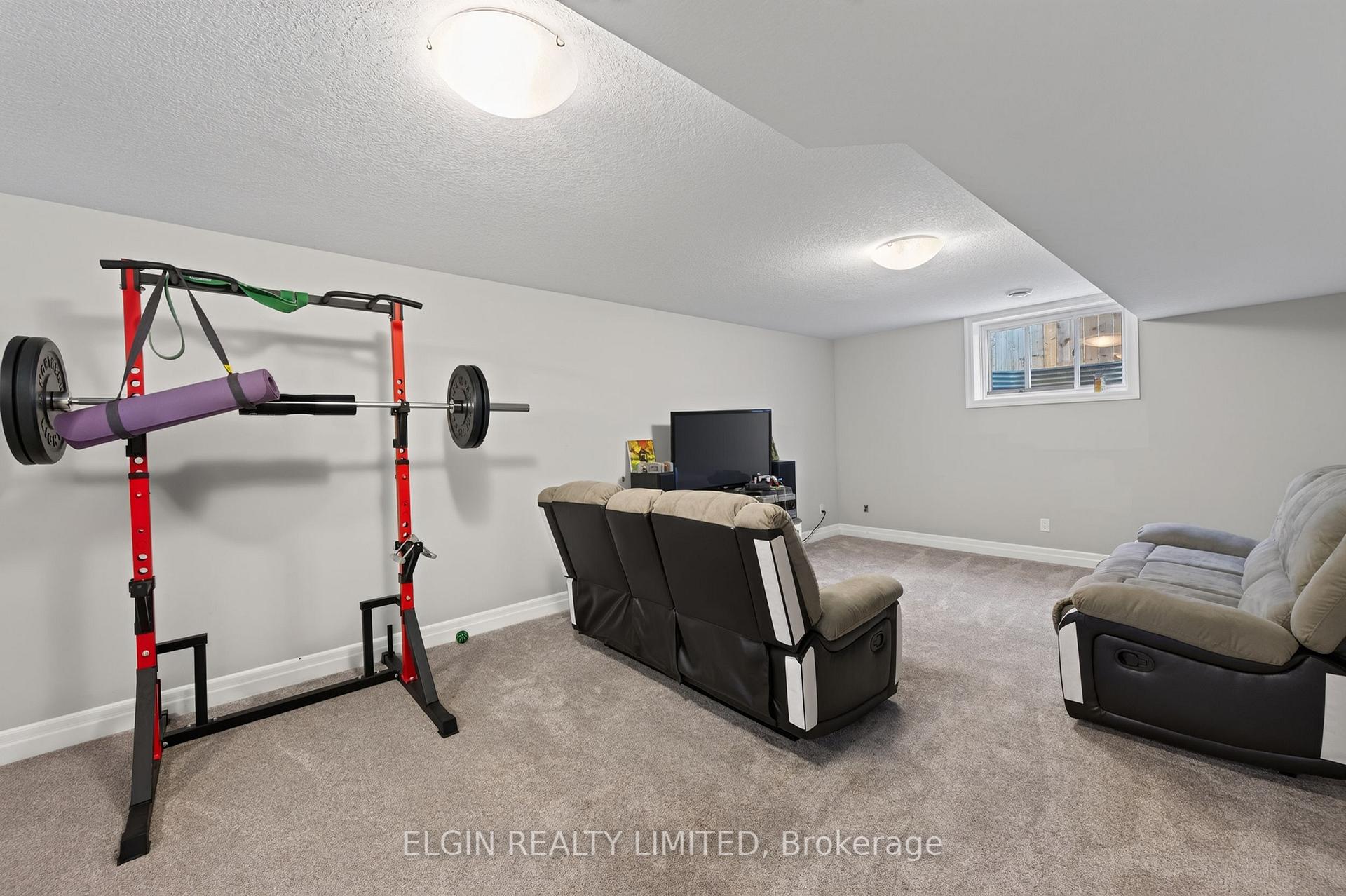 Photo 36 of 14 Muirfield Drive, St. Thomas — HOMEH