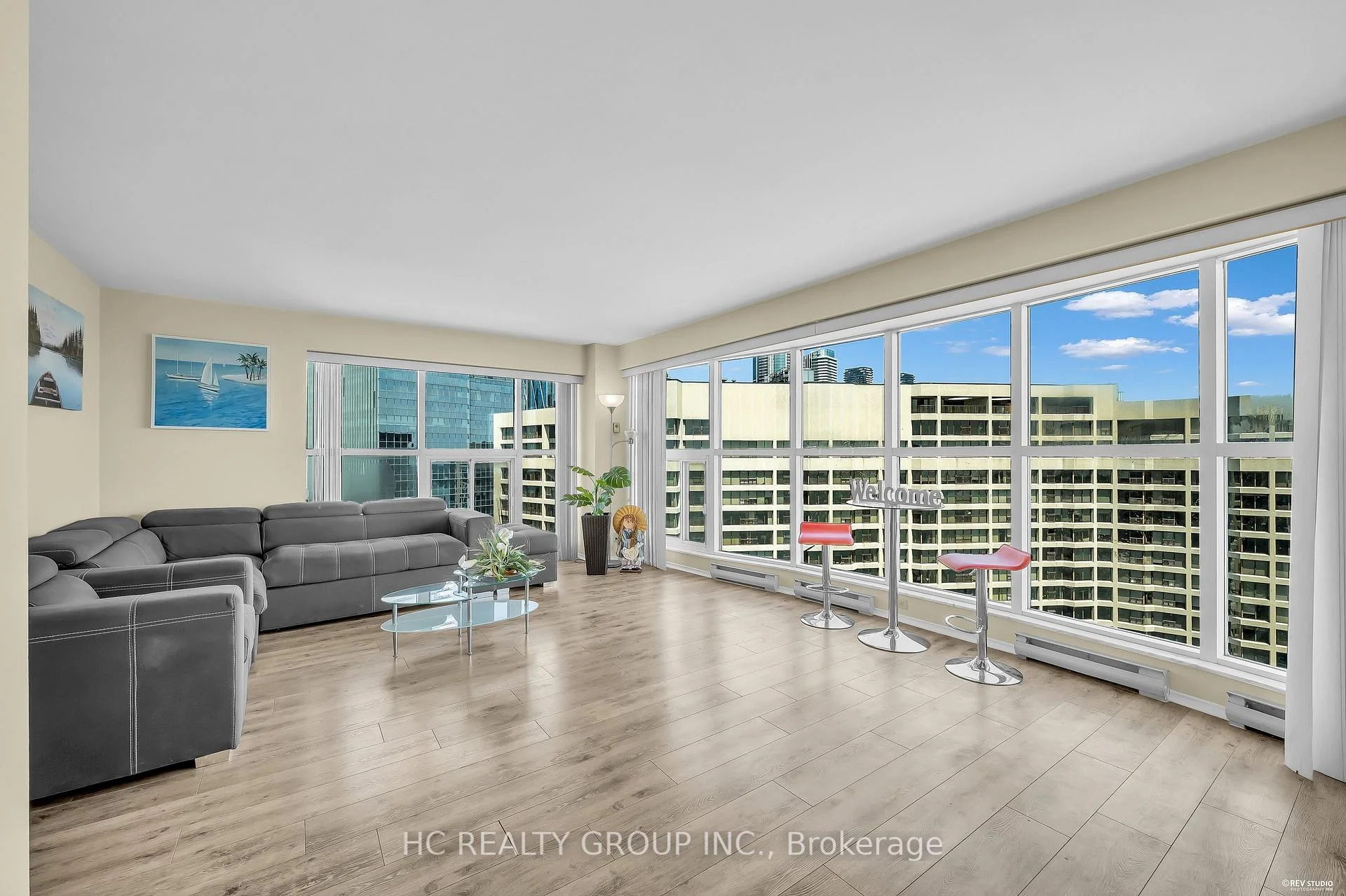 Photo 13 of Unit 3902, 99 Harbour Square, Toronto, Waterfront Communities — HOMEH