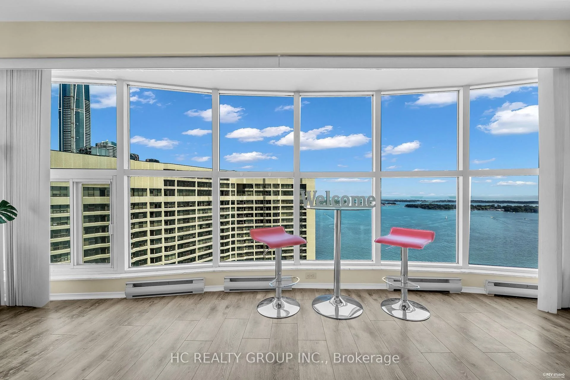 Photo 28 of Unit 3902, 99 Harbour Square, Toronto, Waterfront Communities — HOMEH