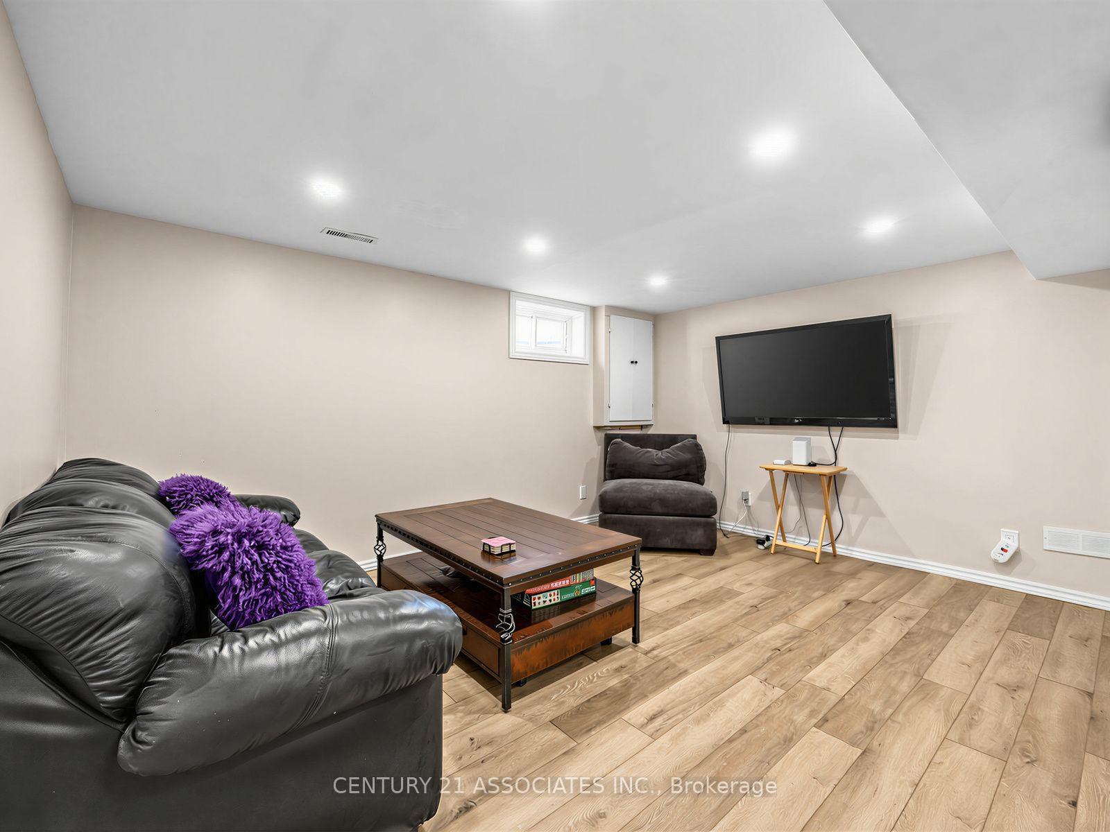 Photo 23 of 58 Central Park Boulevard S, Oshawa, Central — HOMEH