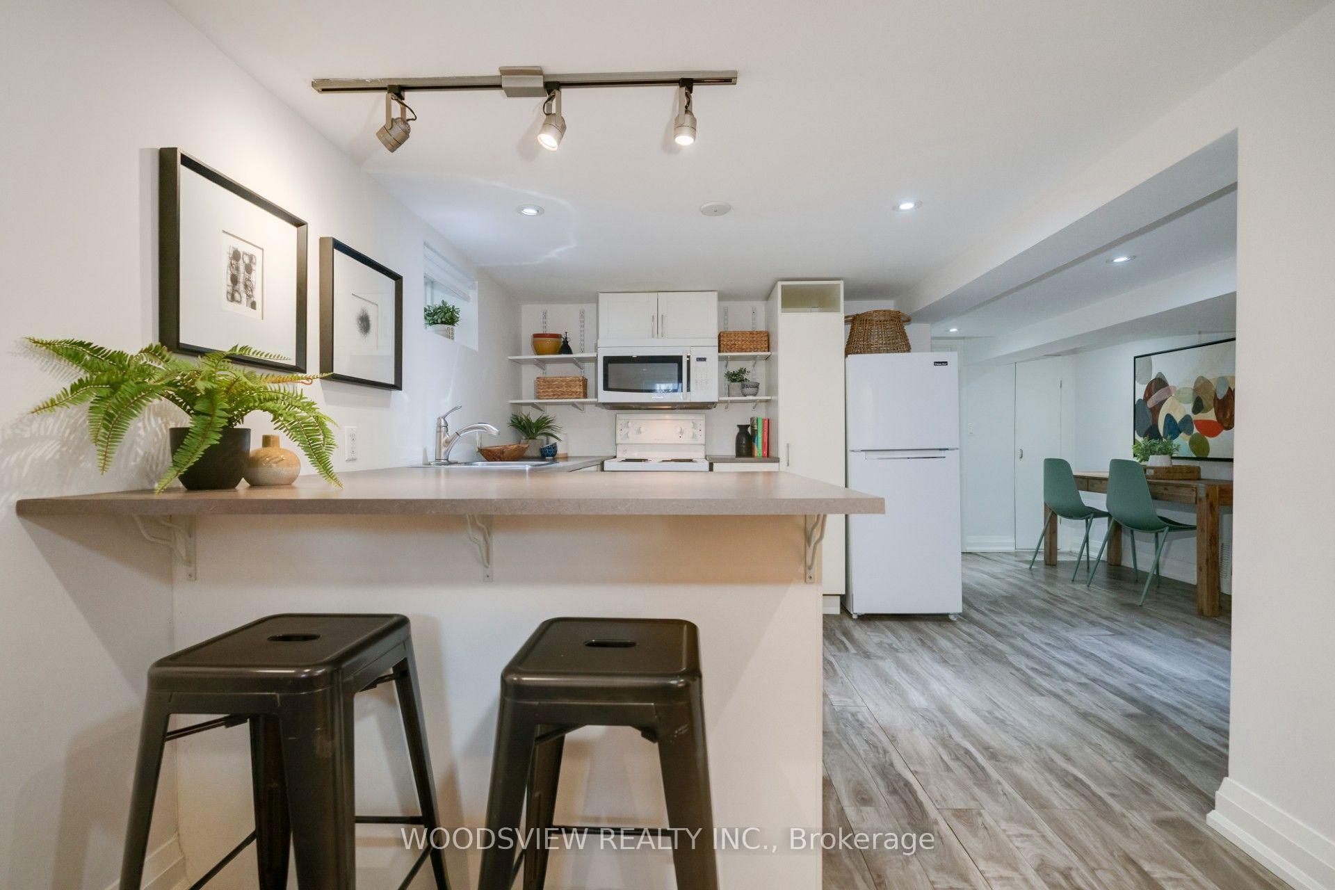 Photo 3 of 237 Rhodes Avenue, Toronto, Greenwood-Coxwell — HOMEH
