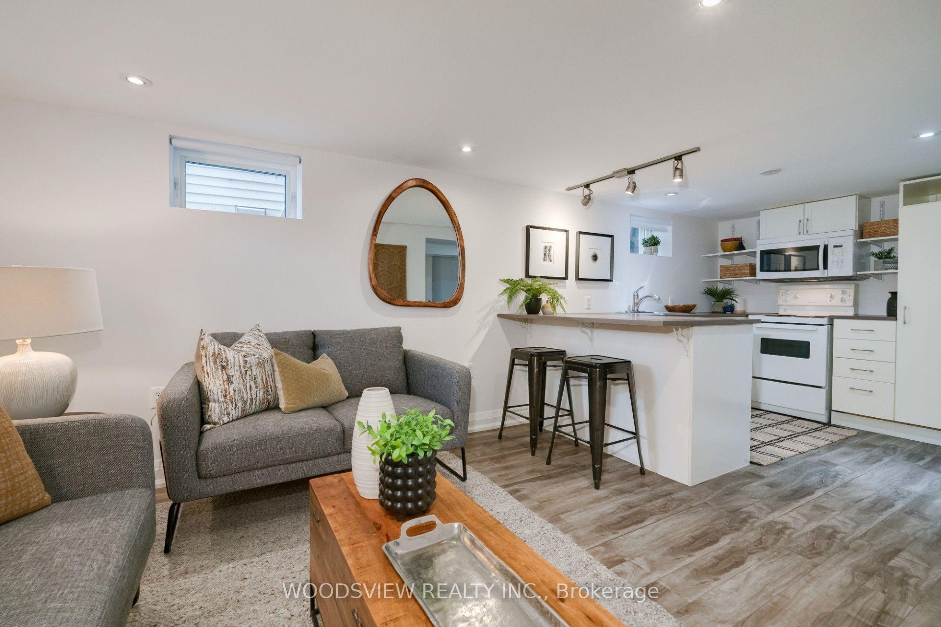 Photo 4 of 237 Rhodes Avenue, Toronto, Greenwood-Coxwell — HOMEH