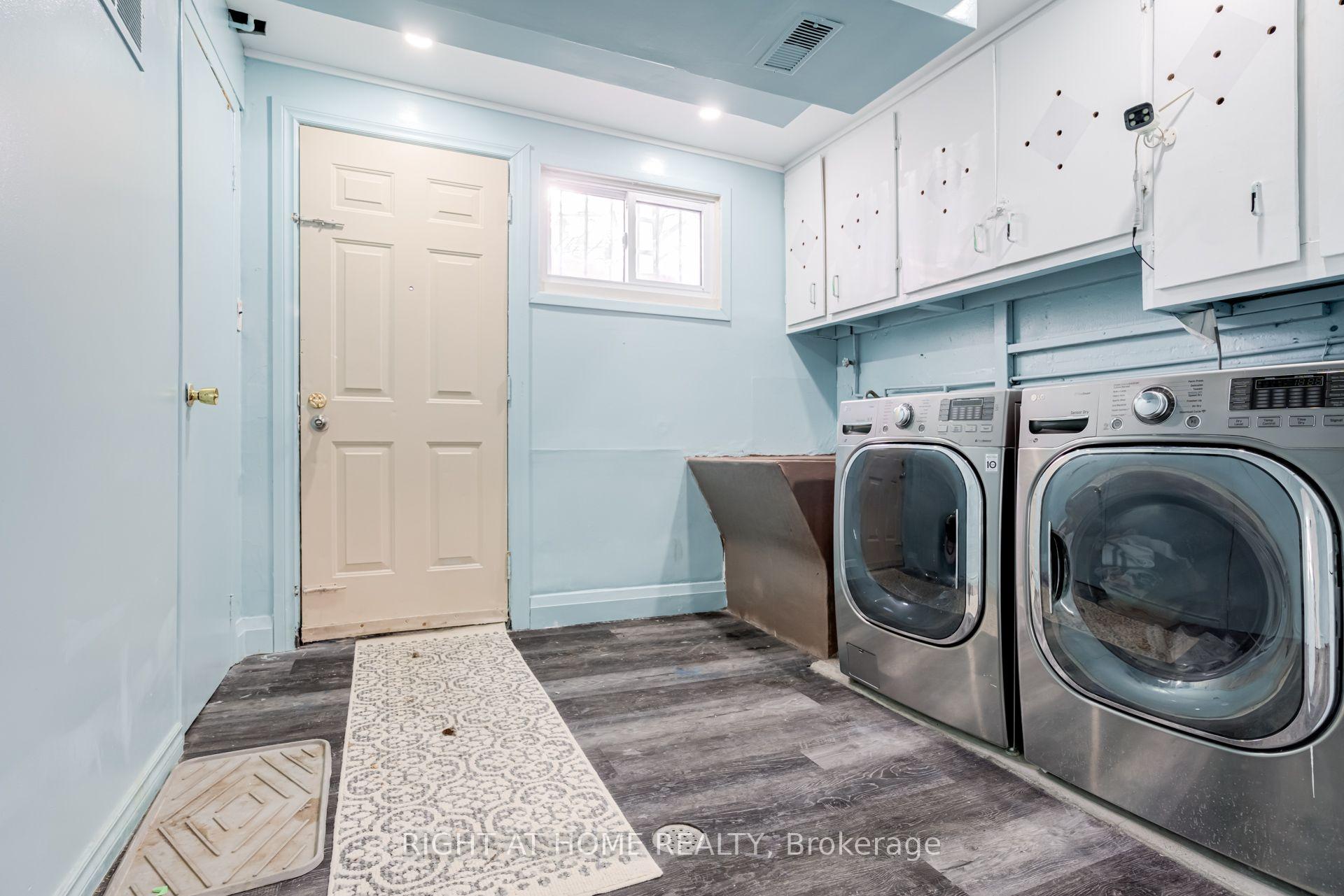 Photo 25 of 4 Leslie Street, Brampton, Northwood Park — HOMEH