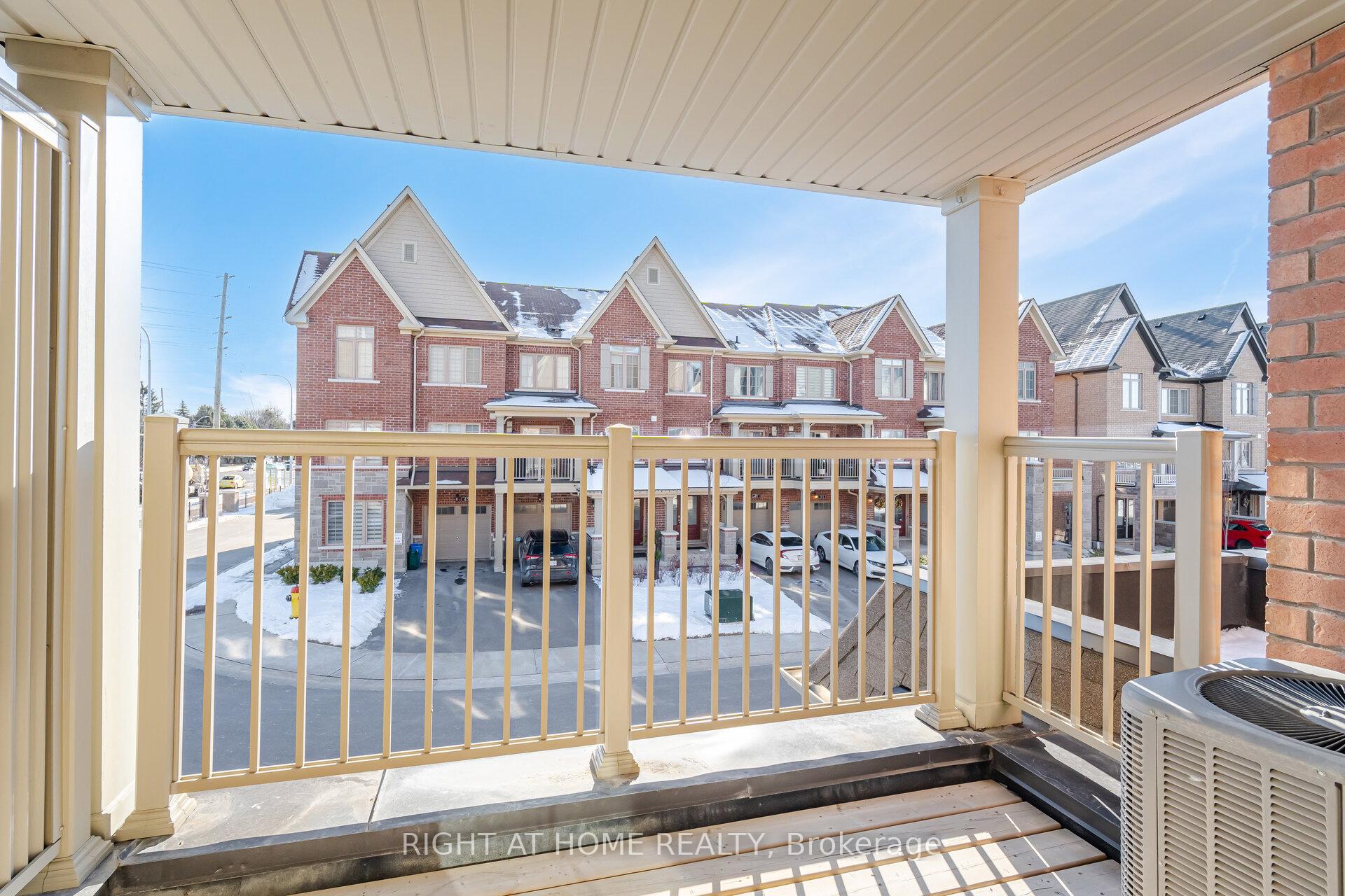 Photo 15 of 48 Porcelain Way, Whitby, Rolling Acres — HOMEH