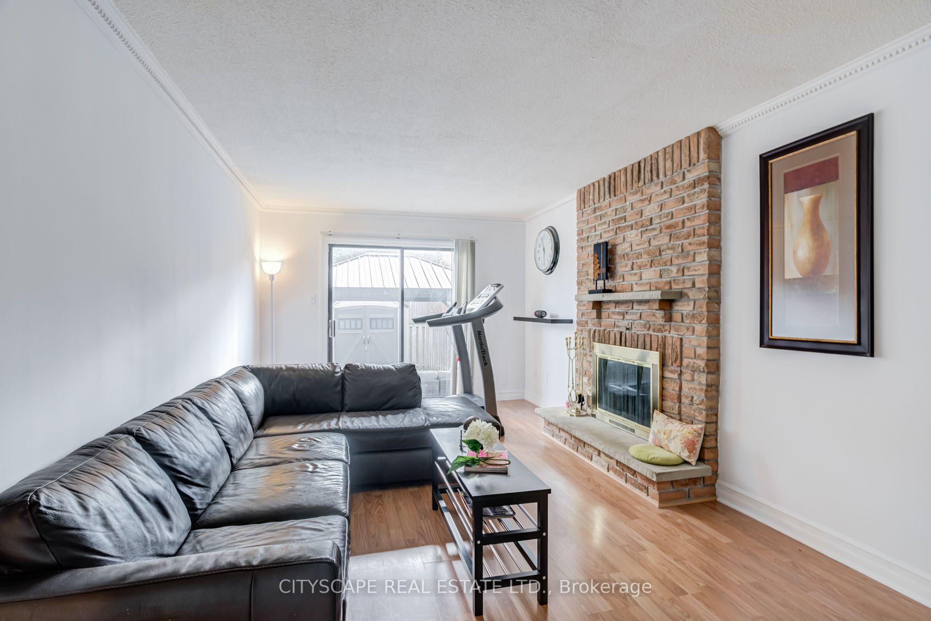 Photo 18 of 34 Highgate Drive, Markham, Milliken Mills West — HOMEH