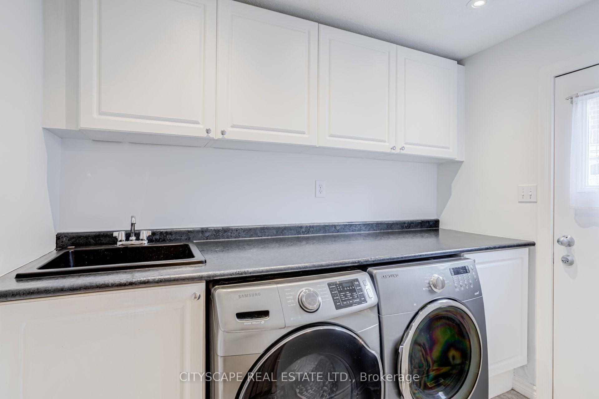 Photo 20 of 34 Highgate Drive, Markham, Milliken Mills West — HOMEH