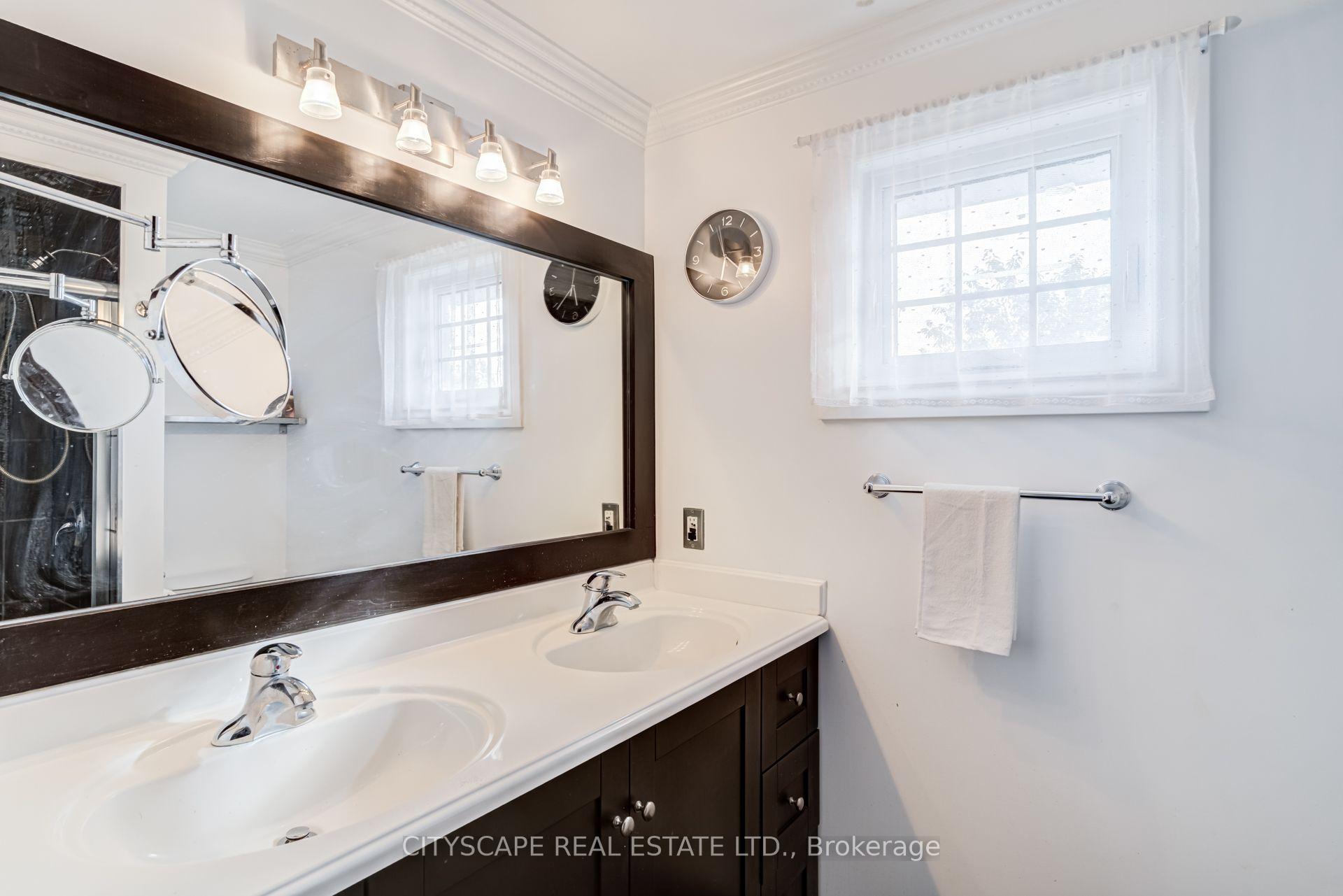 Photo 26 of 34 Highgate Drive, Markham, Milliken Mills West — HOMEH