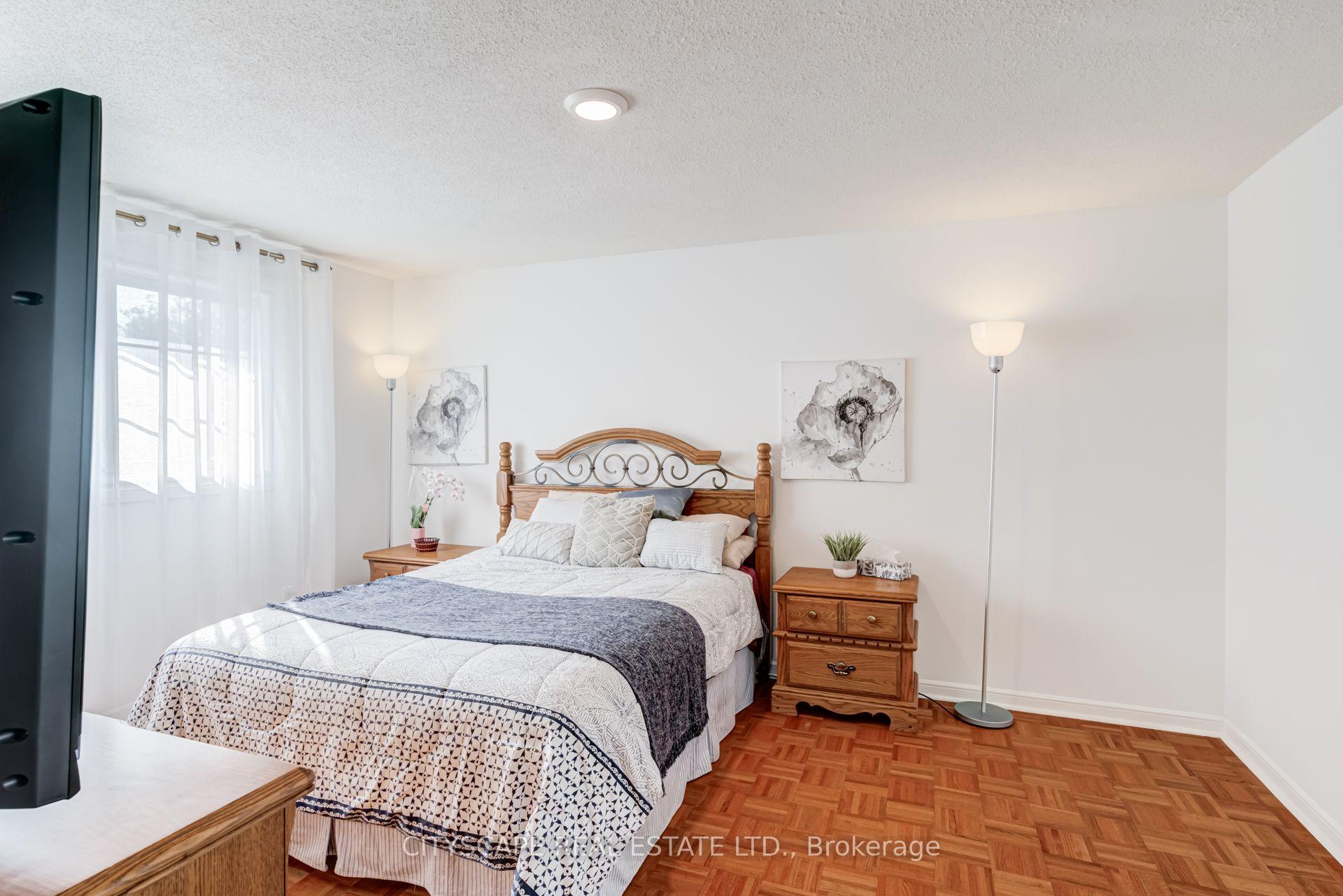 Photo 27 of 34 Highgate Drive, Markham, Milliken Mills West — HOMEH