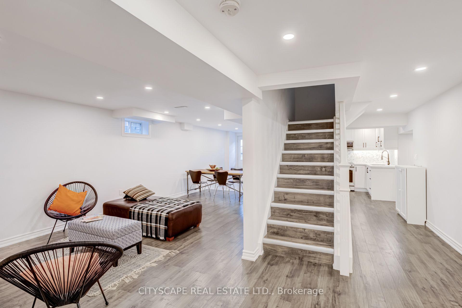 Photo 33 of 34 Highgate Drive, Markham, Milliken Mills West — HOMEH