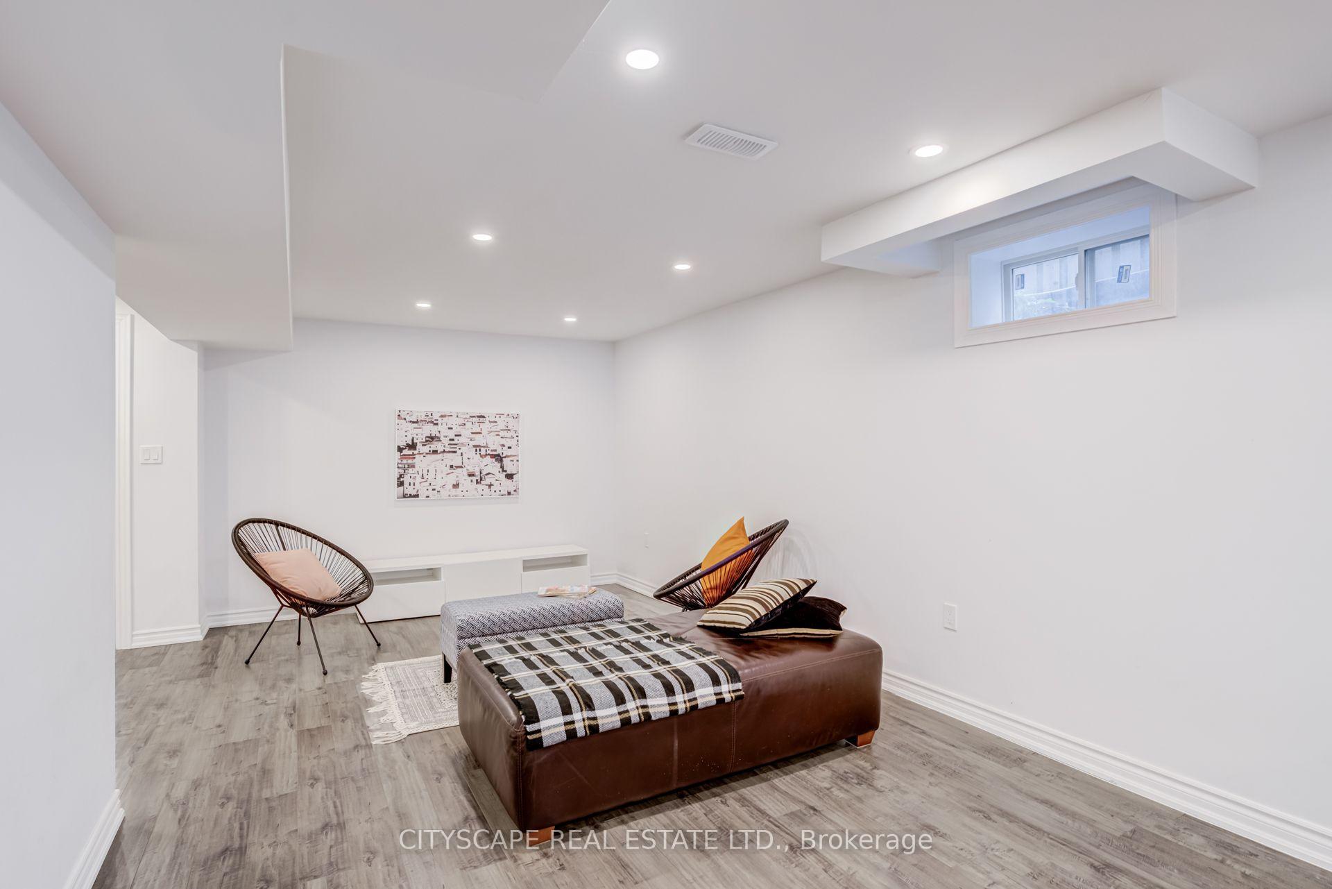 Photo 35 of 34 Highgate Drive, Markham, Milliken Mills West — HOMEH