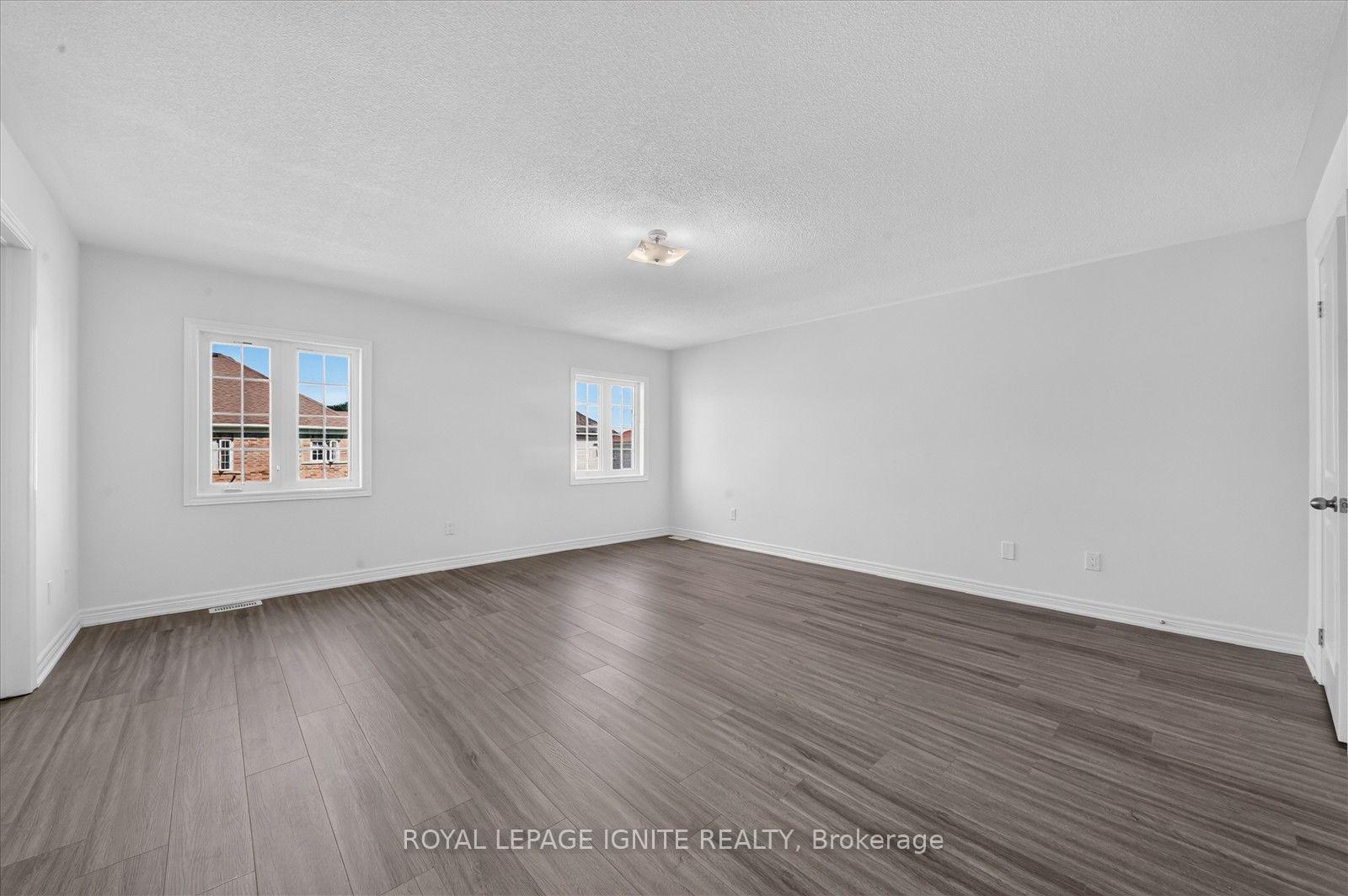 Photo 20 of 188 Douglas Kemp Crescent, Clarington, Bowmanville — HOMEH