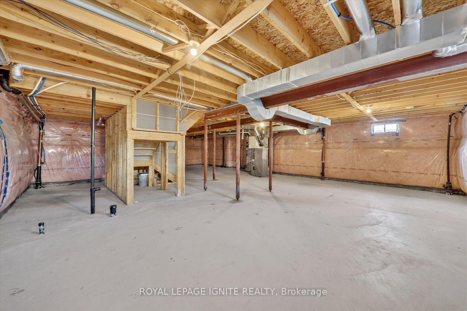 Photo 33 of 188 Douglas Kemp Crescent, Clarington, Bowmanville — HOMEH