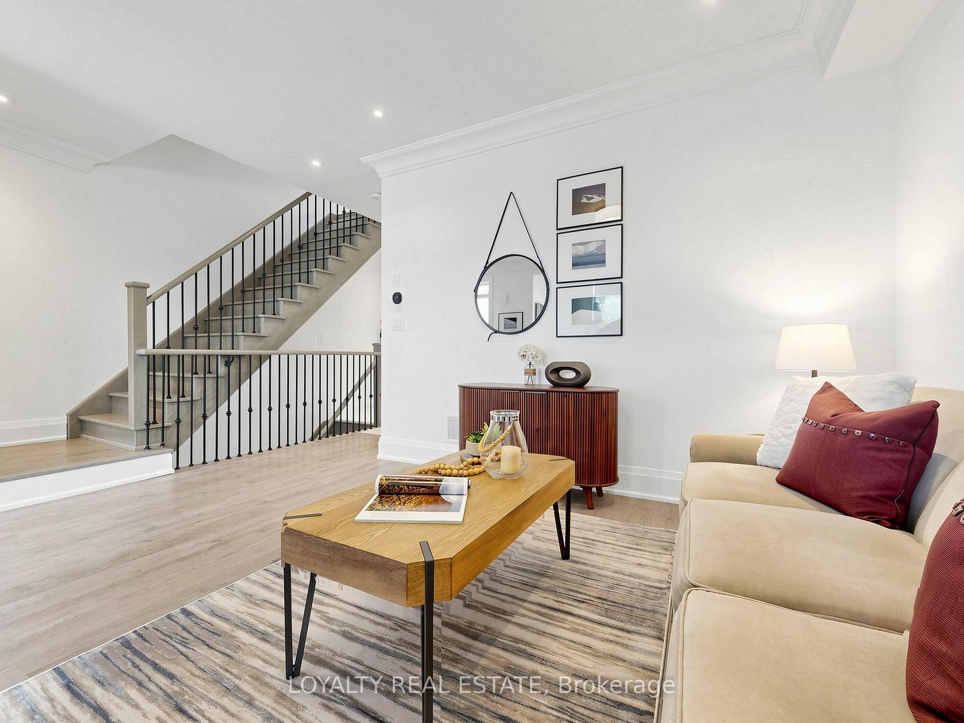 Photo 6 of 52 South Park Road, Markham, Commerce Valley — HOMEH