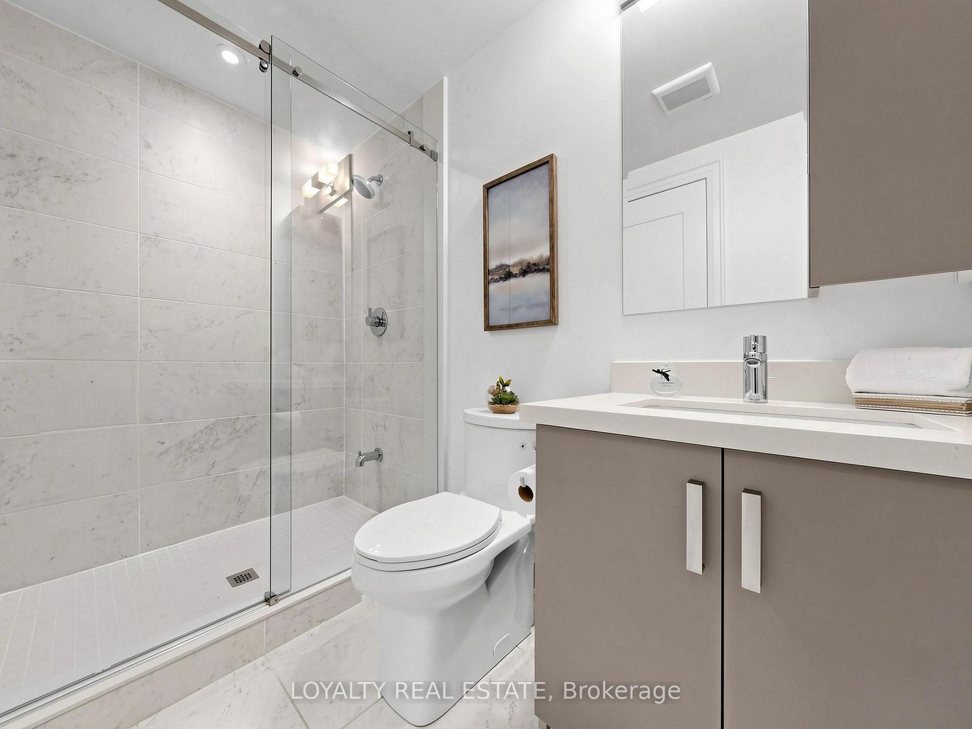 Photo 7 of 52 South Park Road, Markham, Commerce Valley — HOMEH