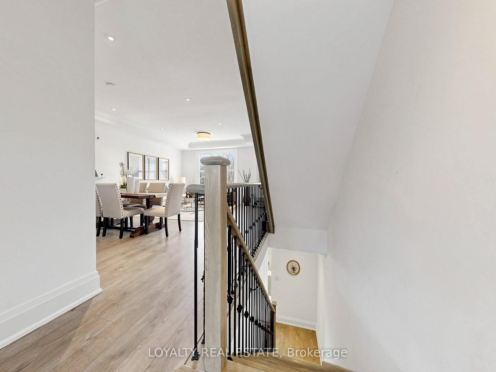 Photo 10 of 52 South Park Road, Markham, Commerce Valley — HOMEH