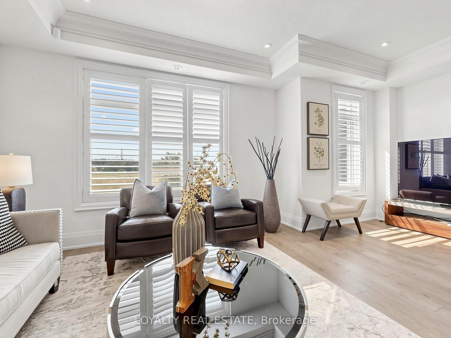 Photo 16 of 52 South Park Road, Markham, Commerce Valley — HOMEH