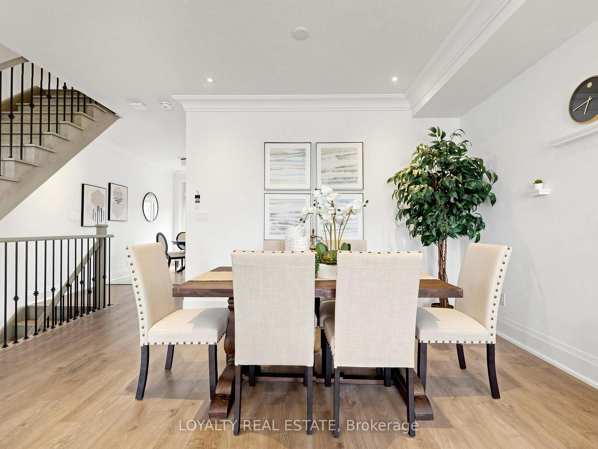 Photo 18 of 52 South Park Road, Markham, Commerce Valley — HOMEH