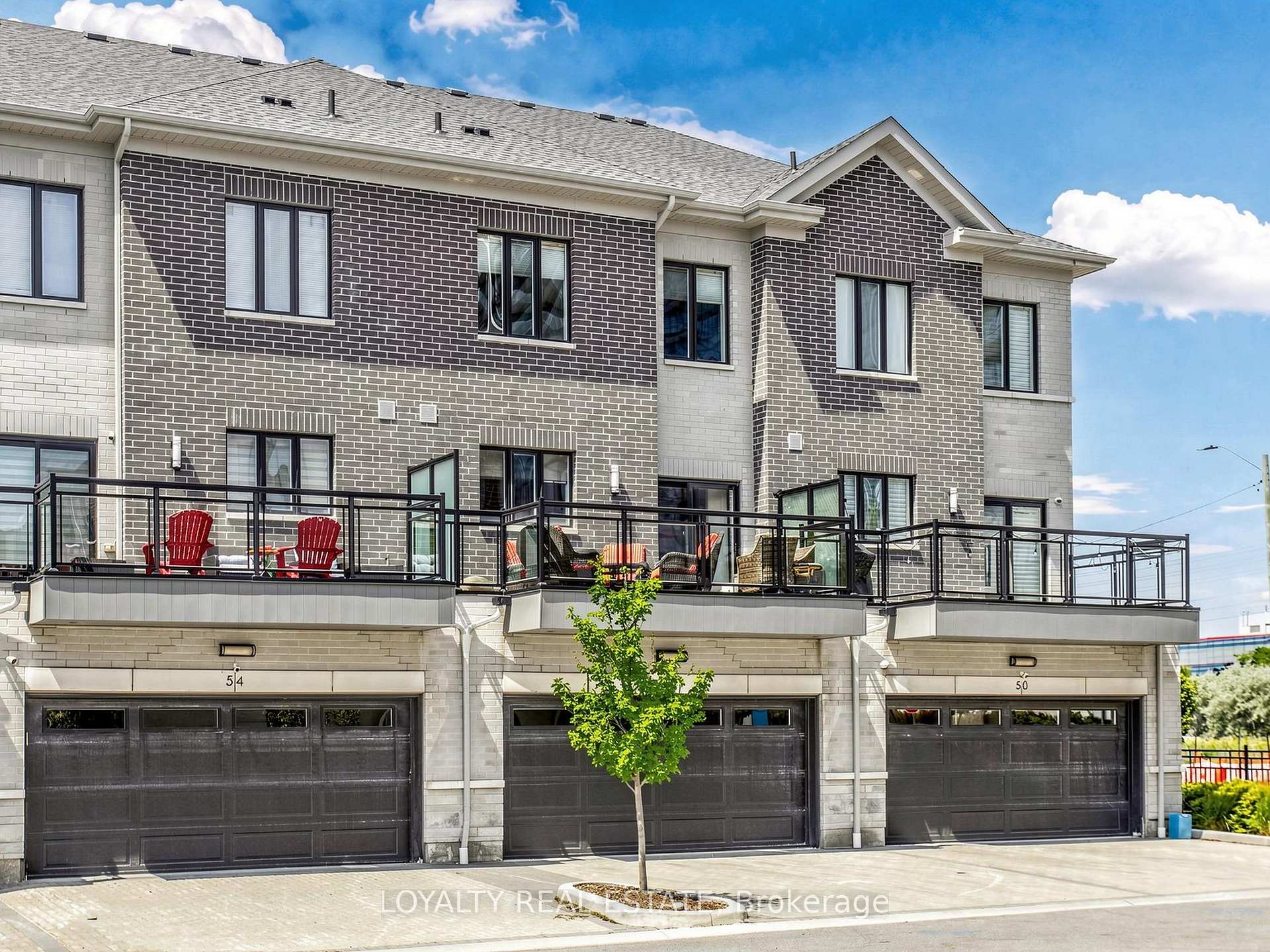Photo 45 of 52 South Park Road, Markham, Commerce Valley — HOMEH