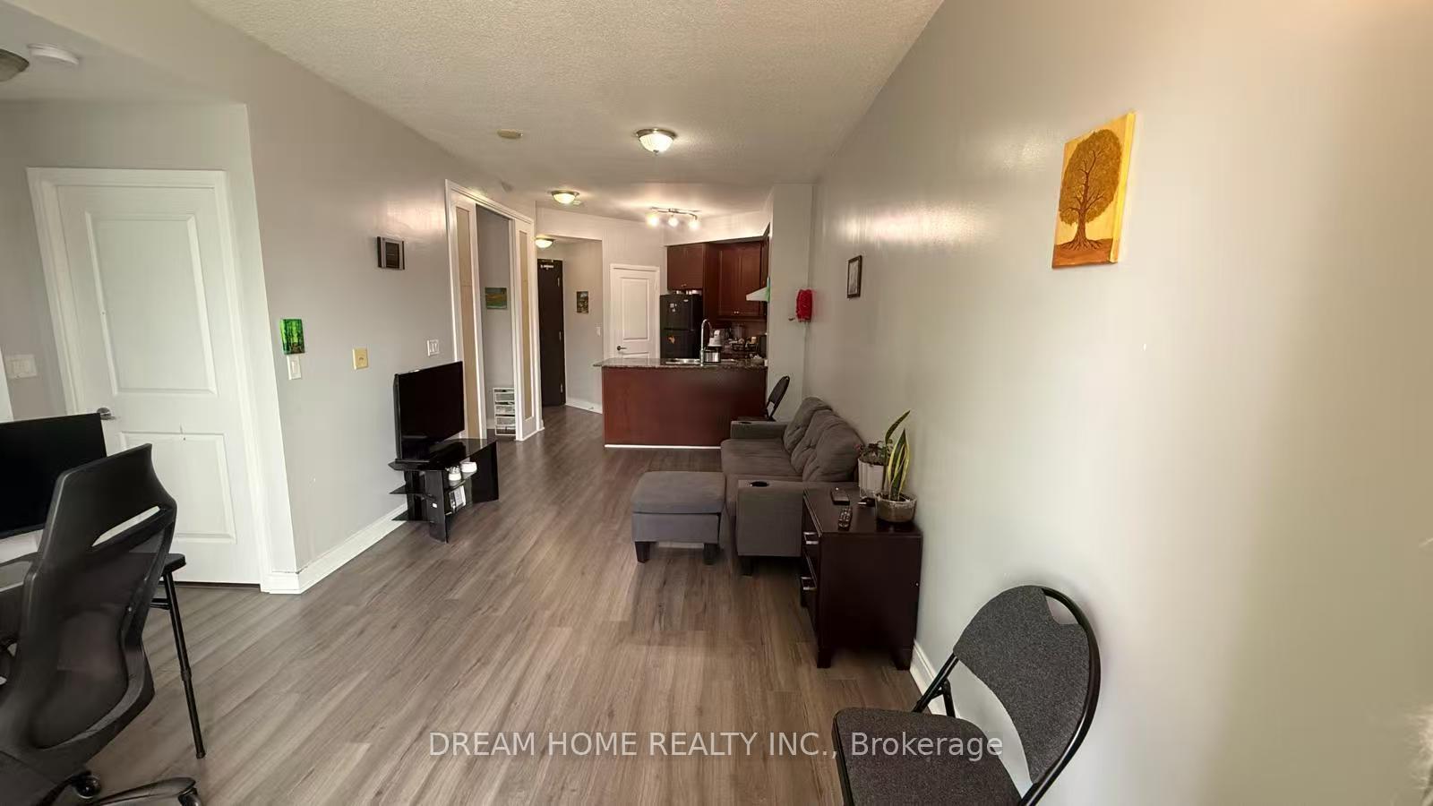 Photo 8 of Unit 1008, 70 Absolute Avenue, Mississauga, City Centre — HOMEH