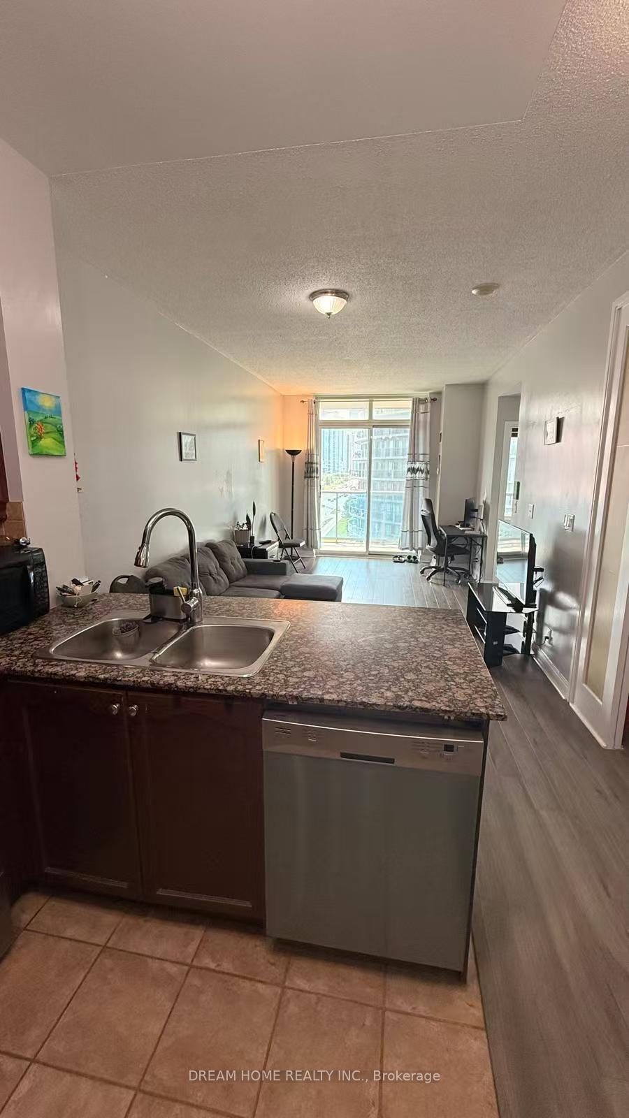 Photo 9 of Unit 1008, 70 Absolute Avenue, Mississauga, City Centre — HOMEH