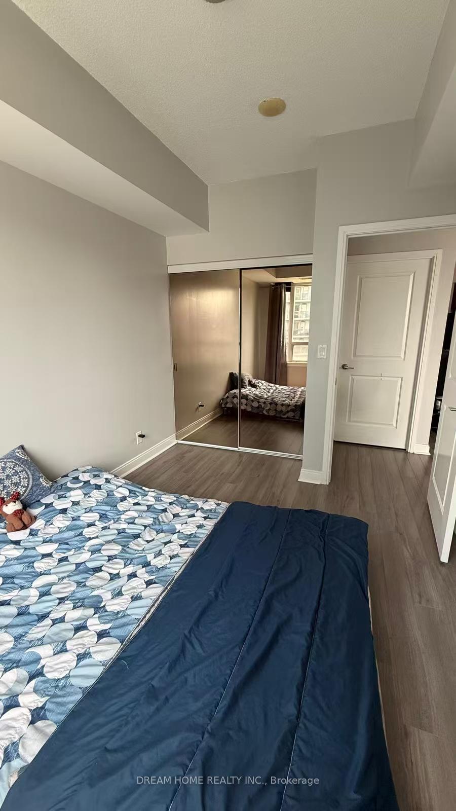 Photo 13 of Unit 1008, 70 Absolute Avenue, Mississauga, City Centre — HOMEH