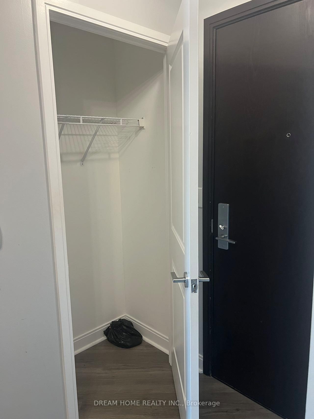 Photo 18 of Unit 1008, 70 Absolute Avenue, Mississauga, City Centre — HOMEH