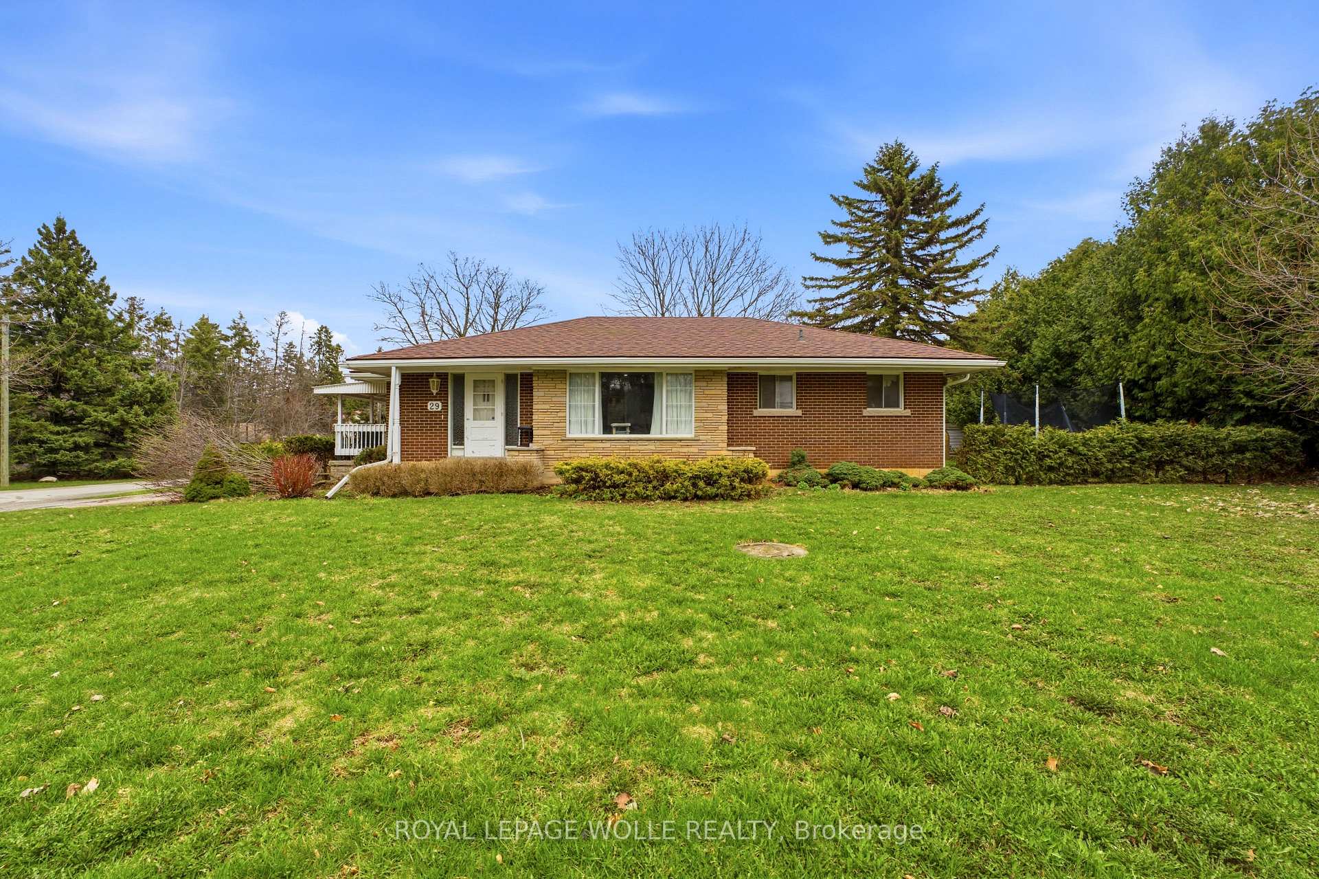 Photo 2 of 29 Branchton Road, Cambridge, Little's Corners — HOMEH