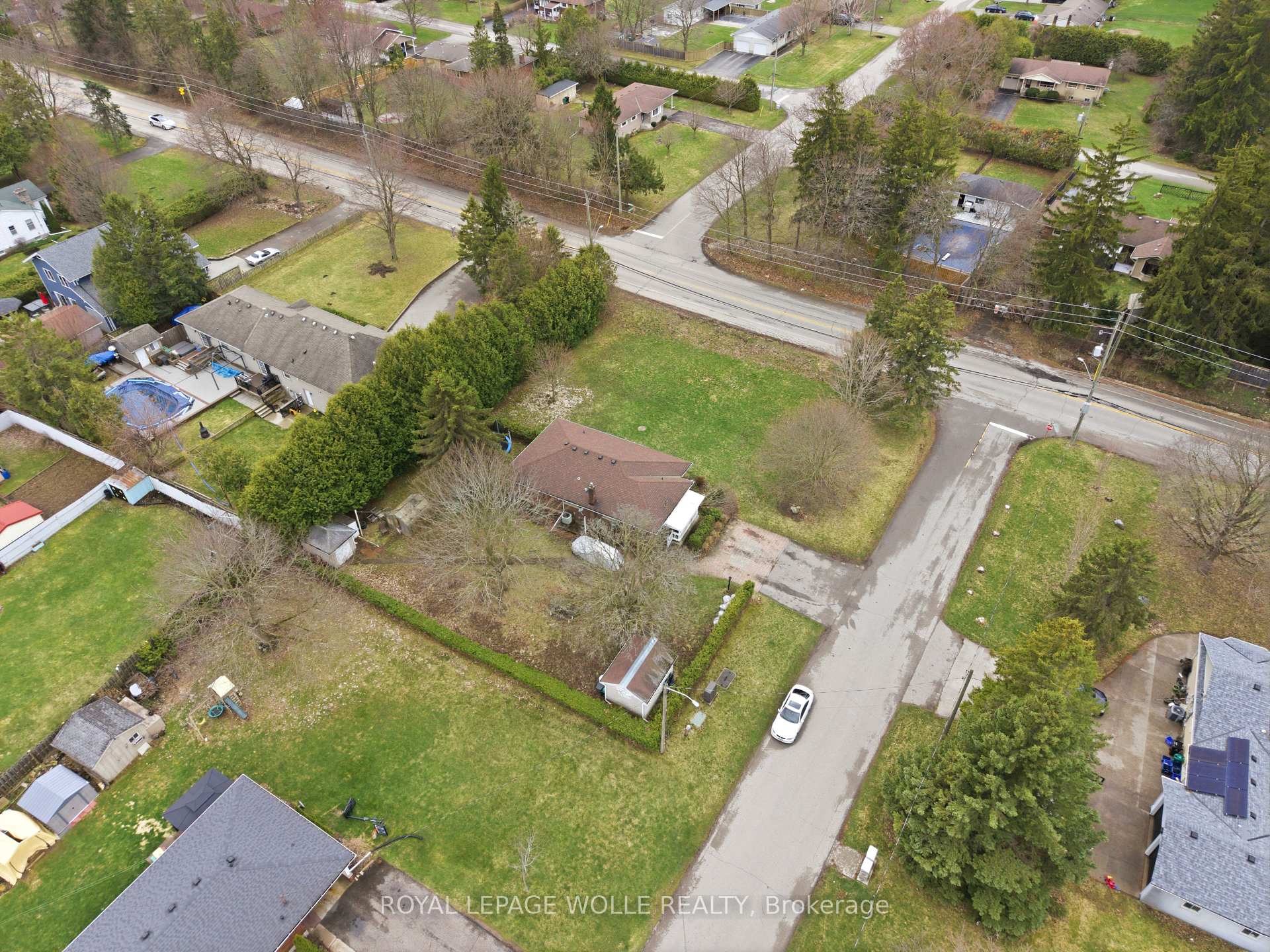 Photo 4 of 29 Branchton Road, Cambridge, Little's Corners — HOMEH