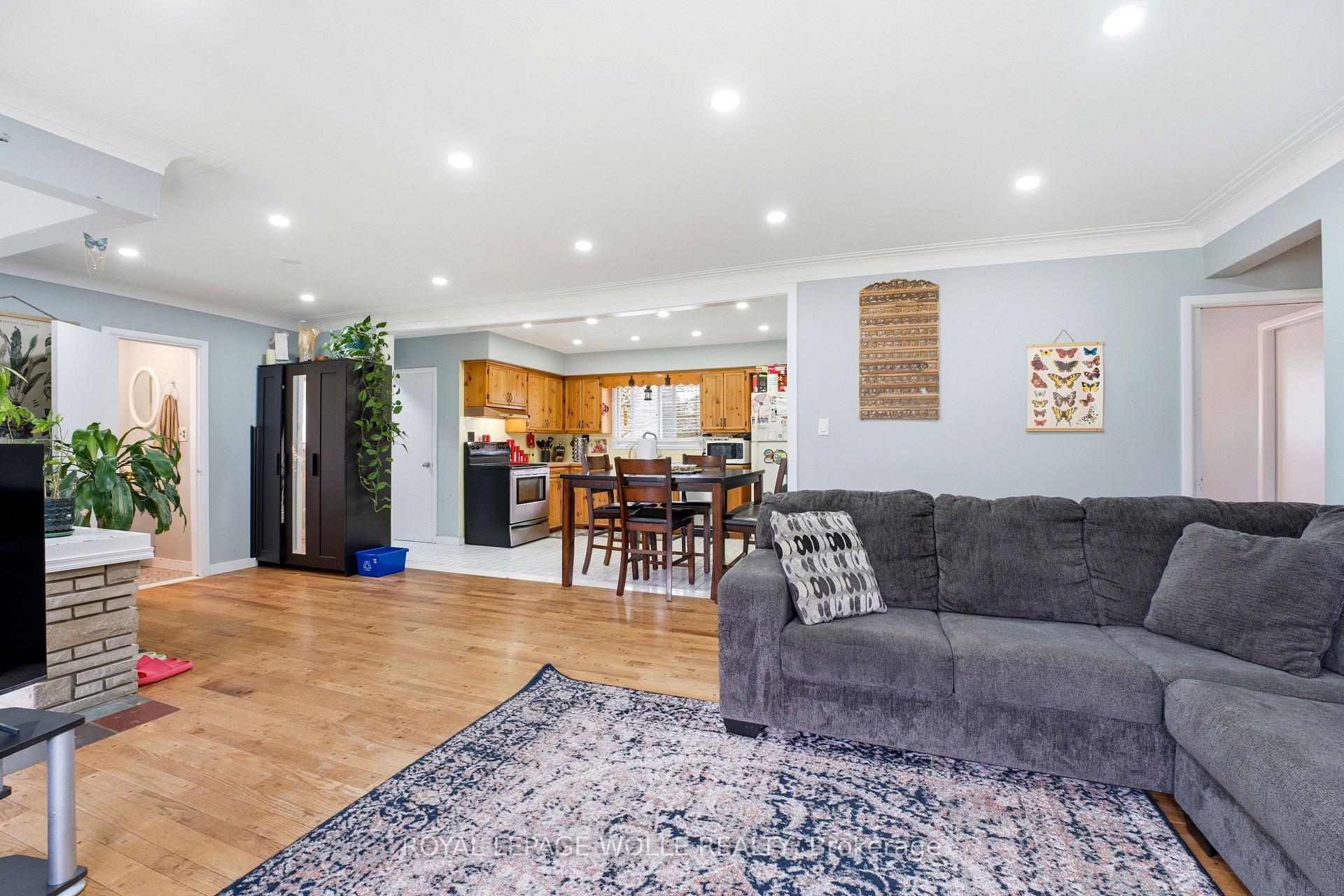 Photo 8 of 29 Branchton Road, Cambridge, Little's Corners — HOMEH
