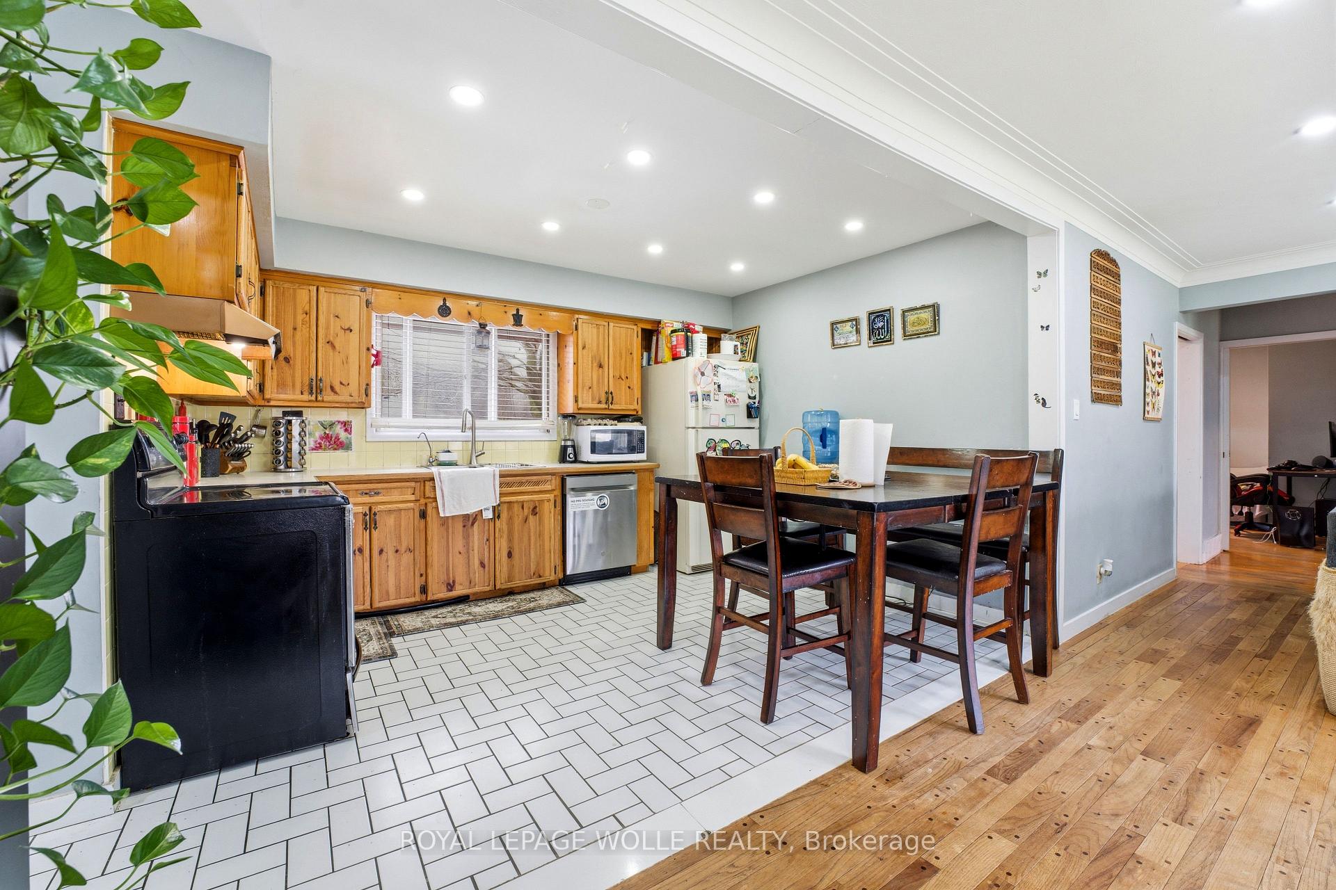 Photo 9 of 29 Branchton Road, Cambridge, Little's Corners — HOMEH