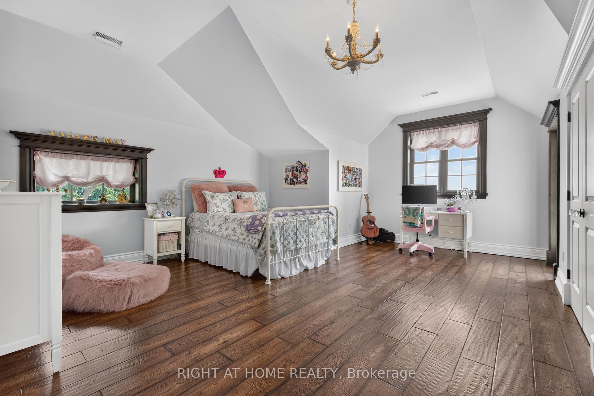 Photo 23 of 24 King Pitt Road, Kingston, Kingston East (Incl CFB Kingston) — HOMEH